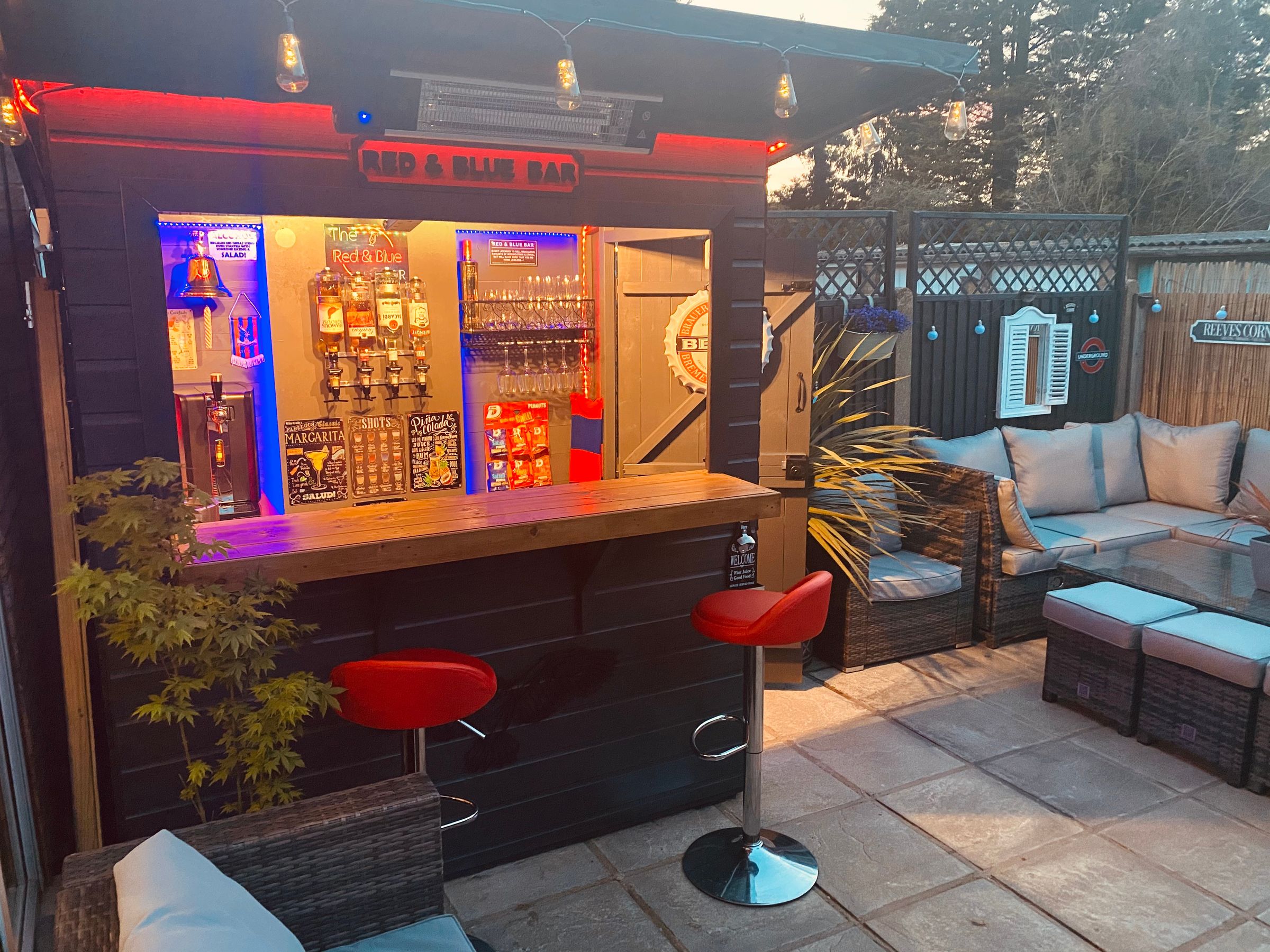 Eagle Garage / Bar Elevators's image