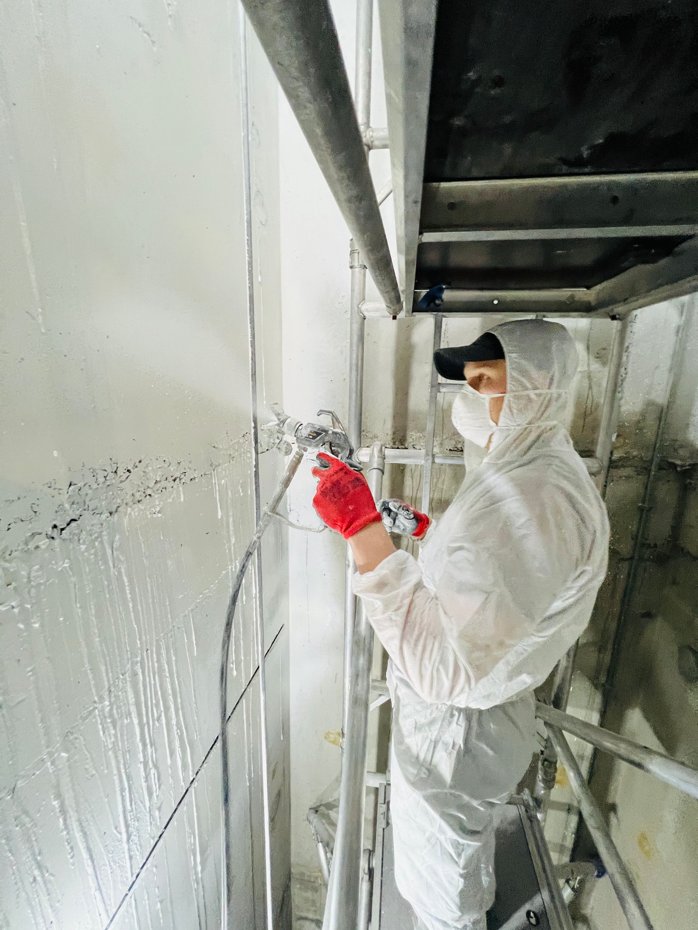 Eagle Garage / Bar Elevators's image