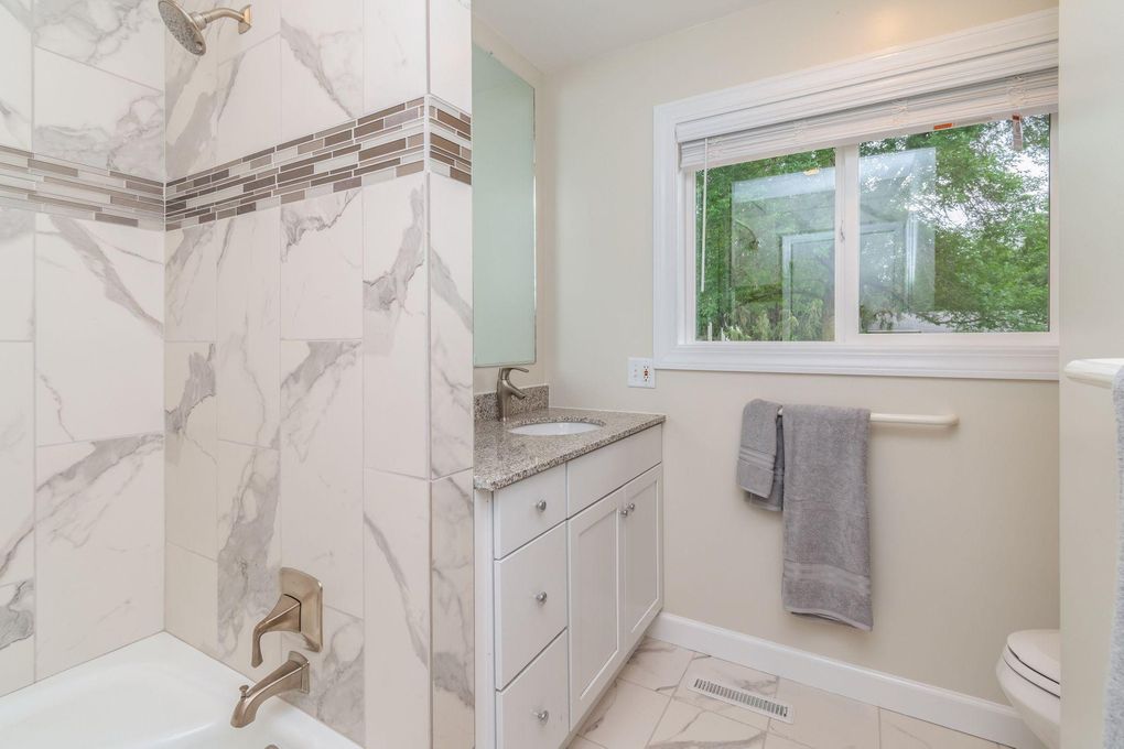 Ames Area Construction's image