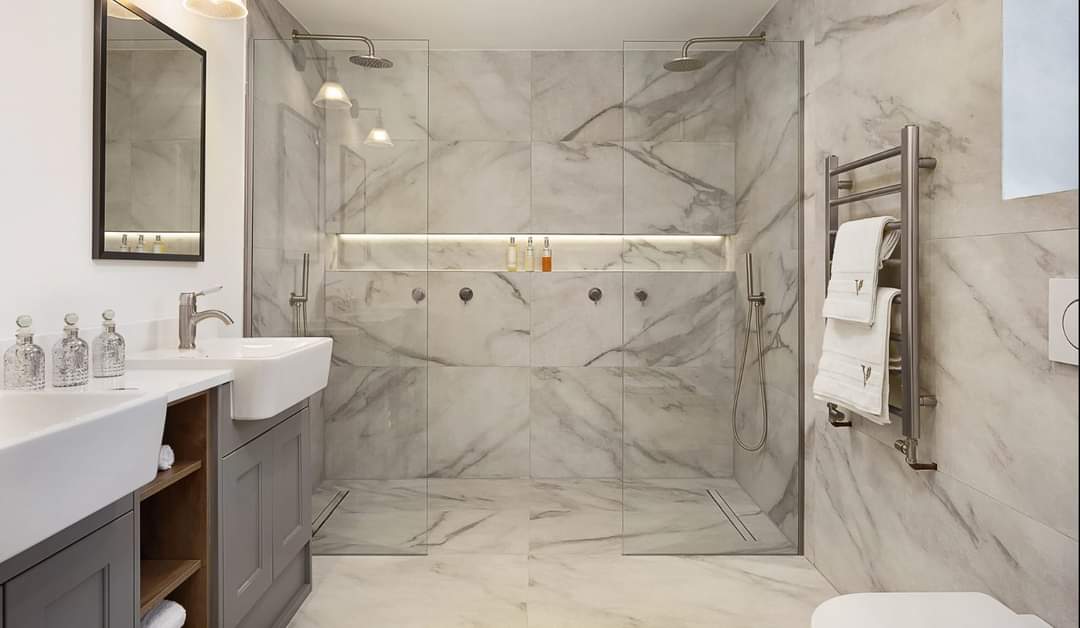 Bathroom fitting
