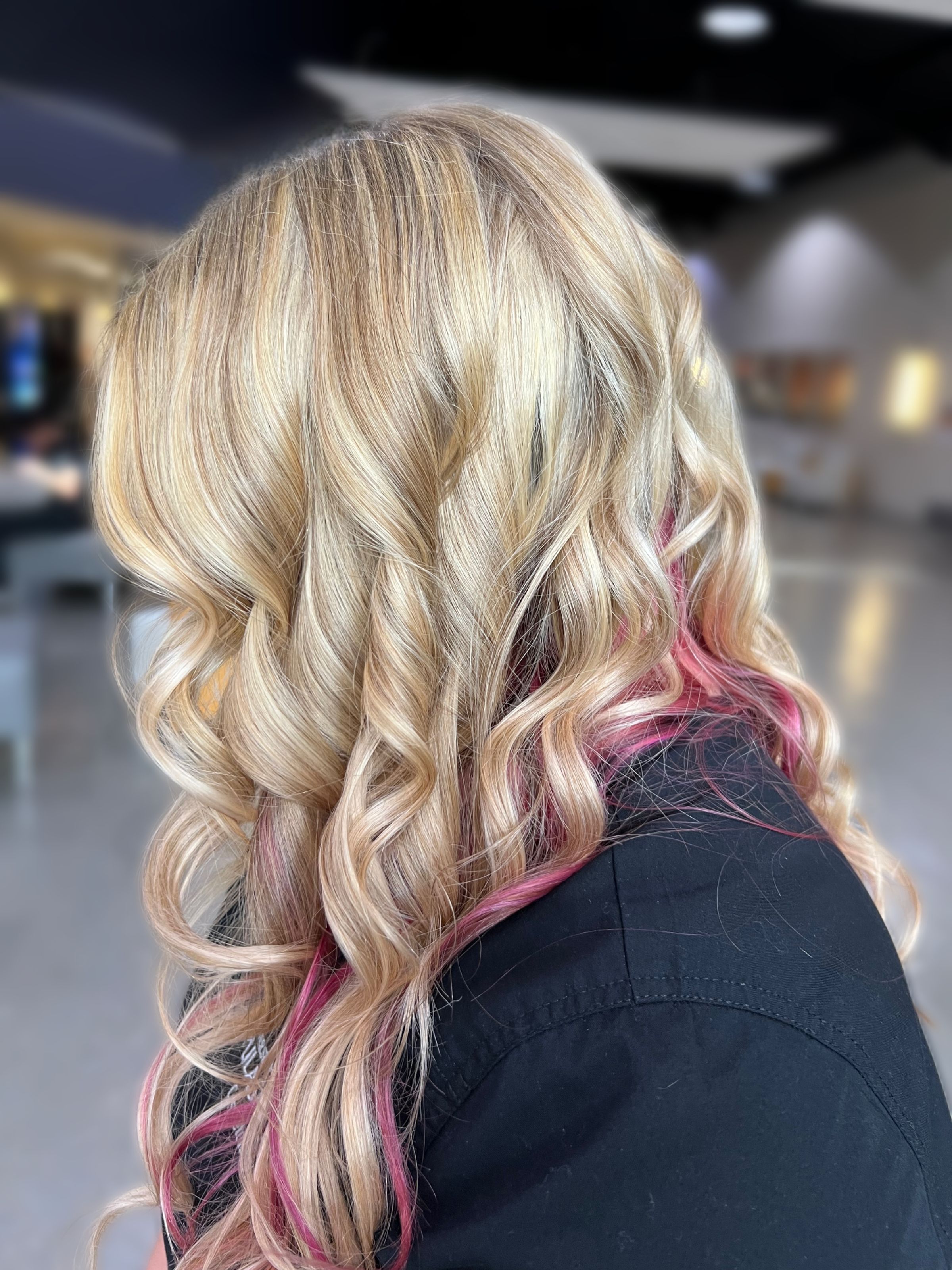 | LITTLE ROCK HAIR STYLIST's image