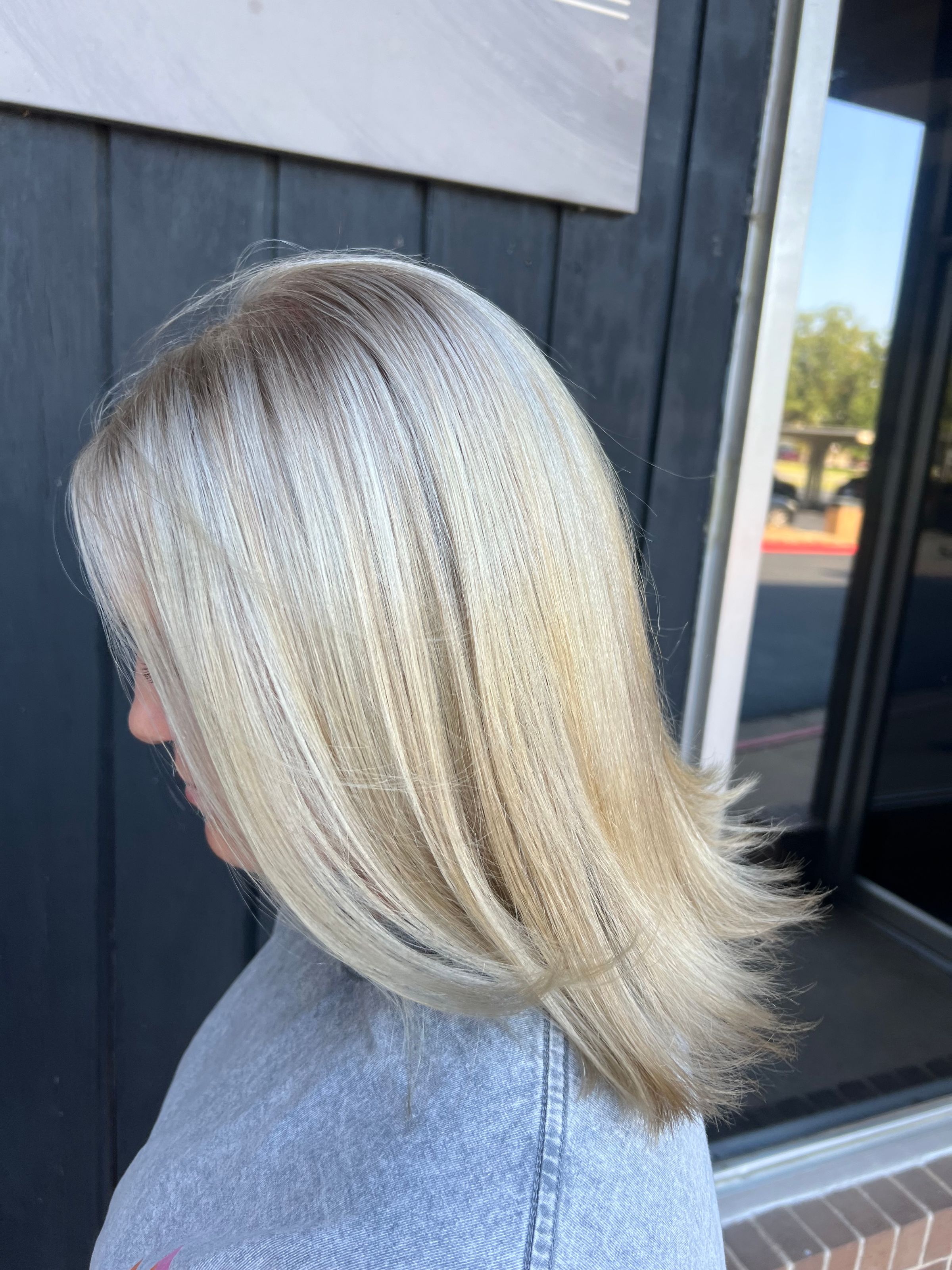 | LITTLE ROCK HAIR STYLIST's image
