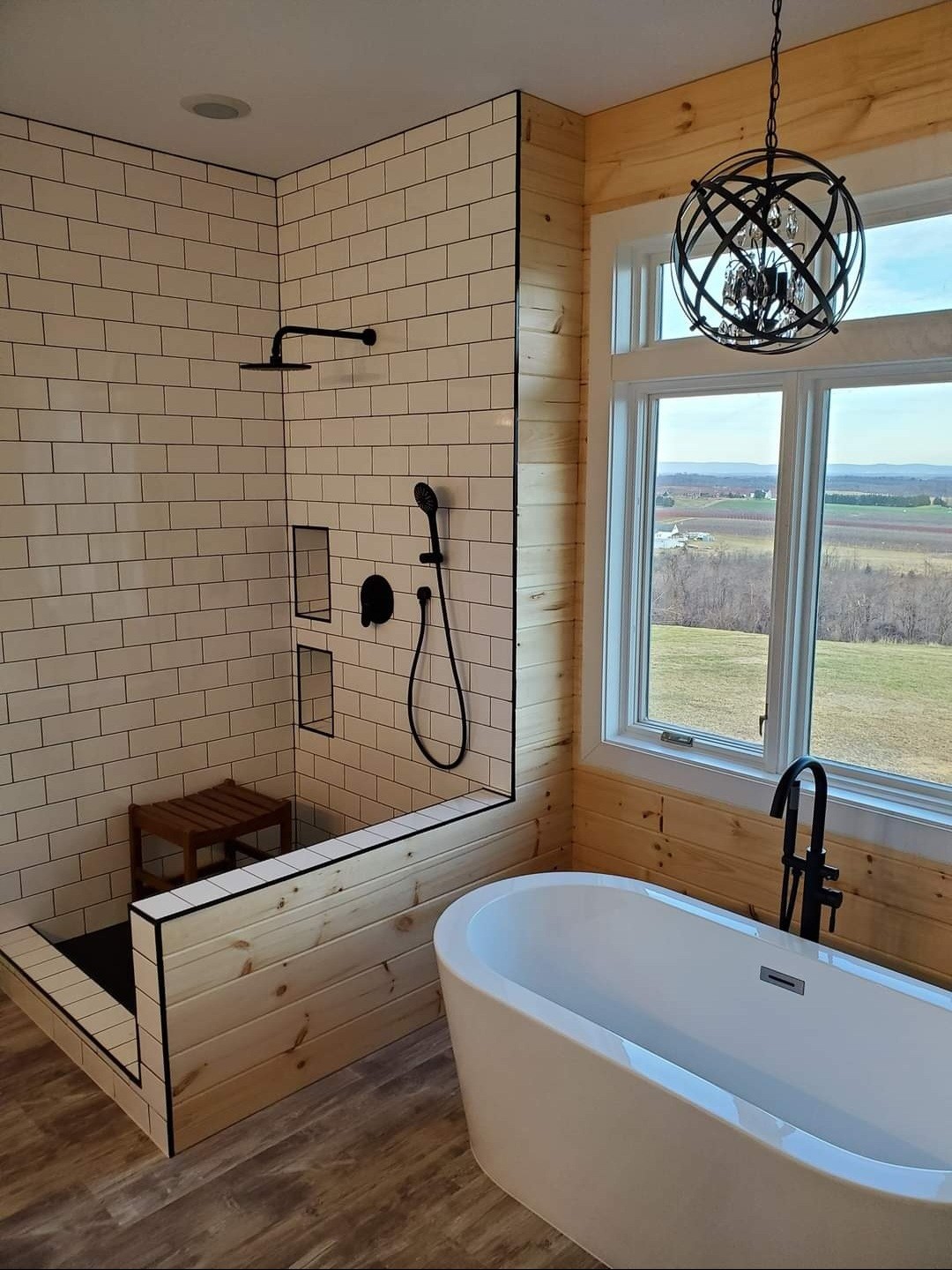 AR&W Construction LLC.'s image