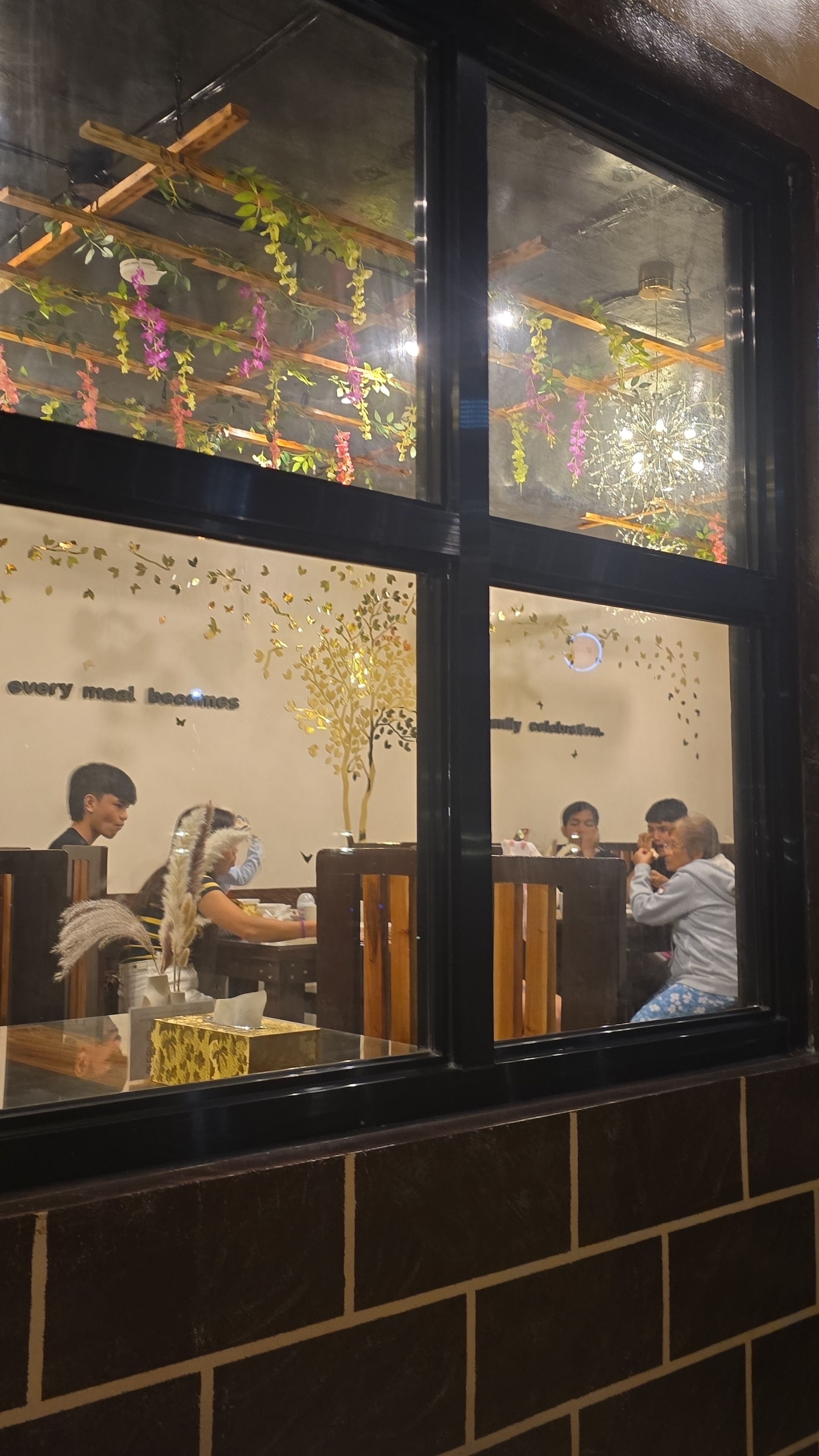 L A   C A S A   D A L I S A Y's image