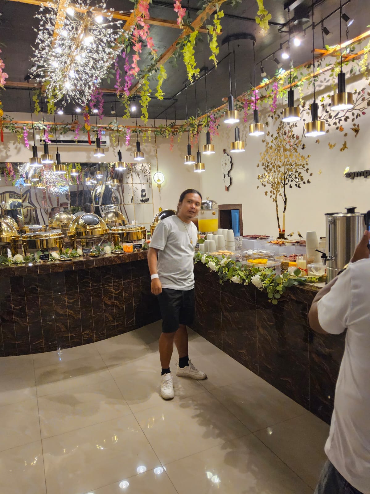 L A   C A S A   D A L I S A Y's image