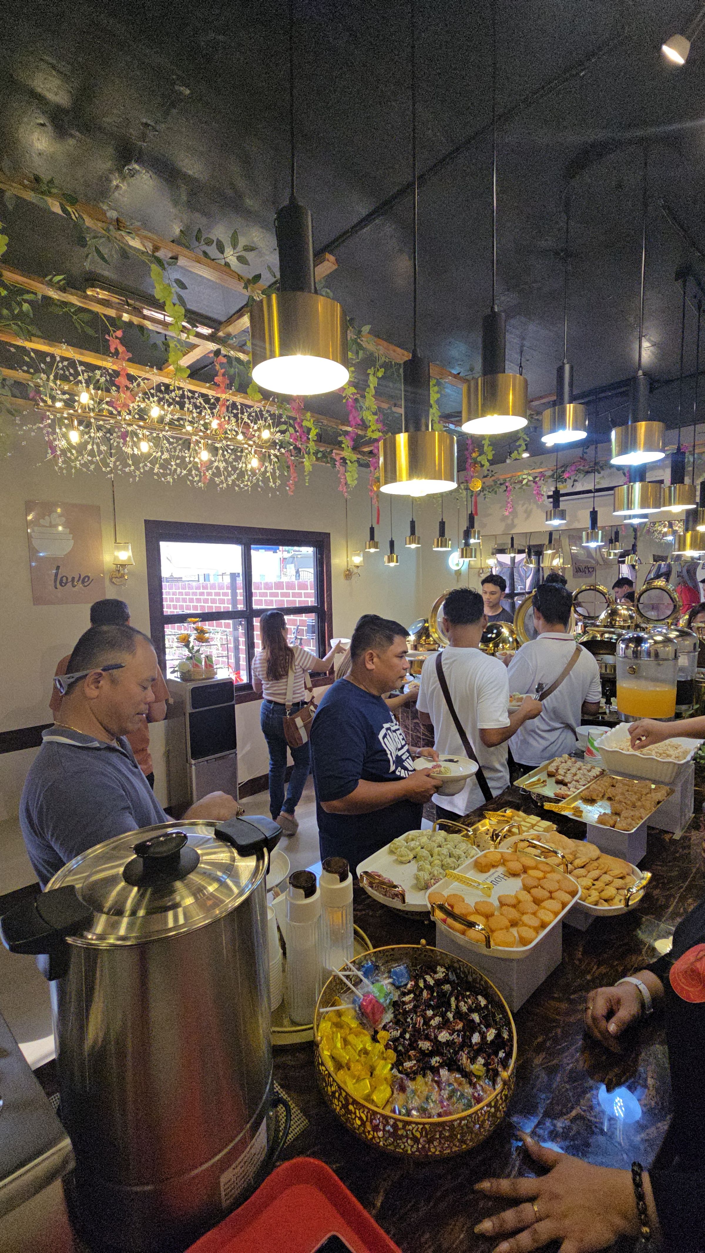 L A   C A S A   D A L I S A Y's image