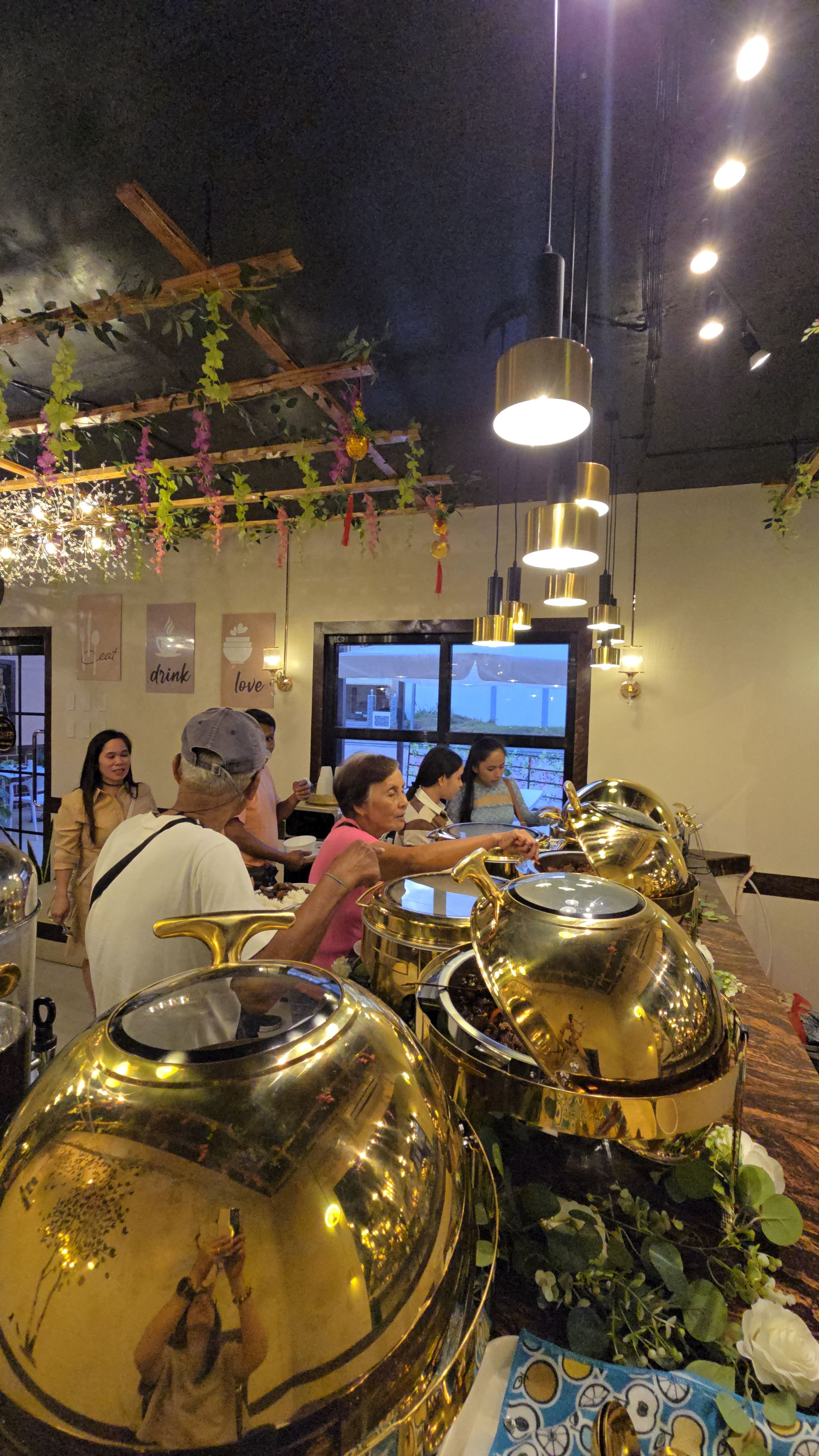 L A   C A S A   D A L I S A Y's image