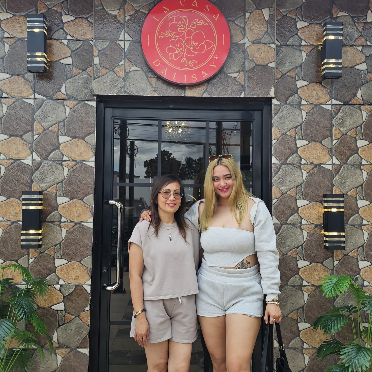 L A   C A S A   D A L I S A Y's image