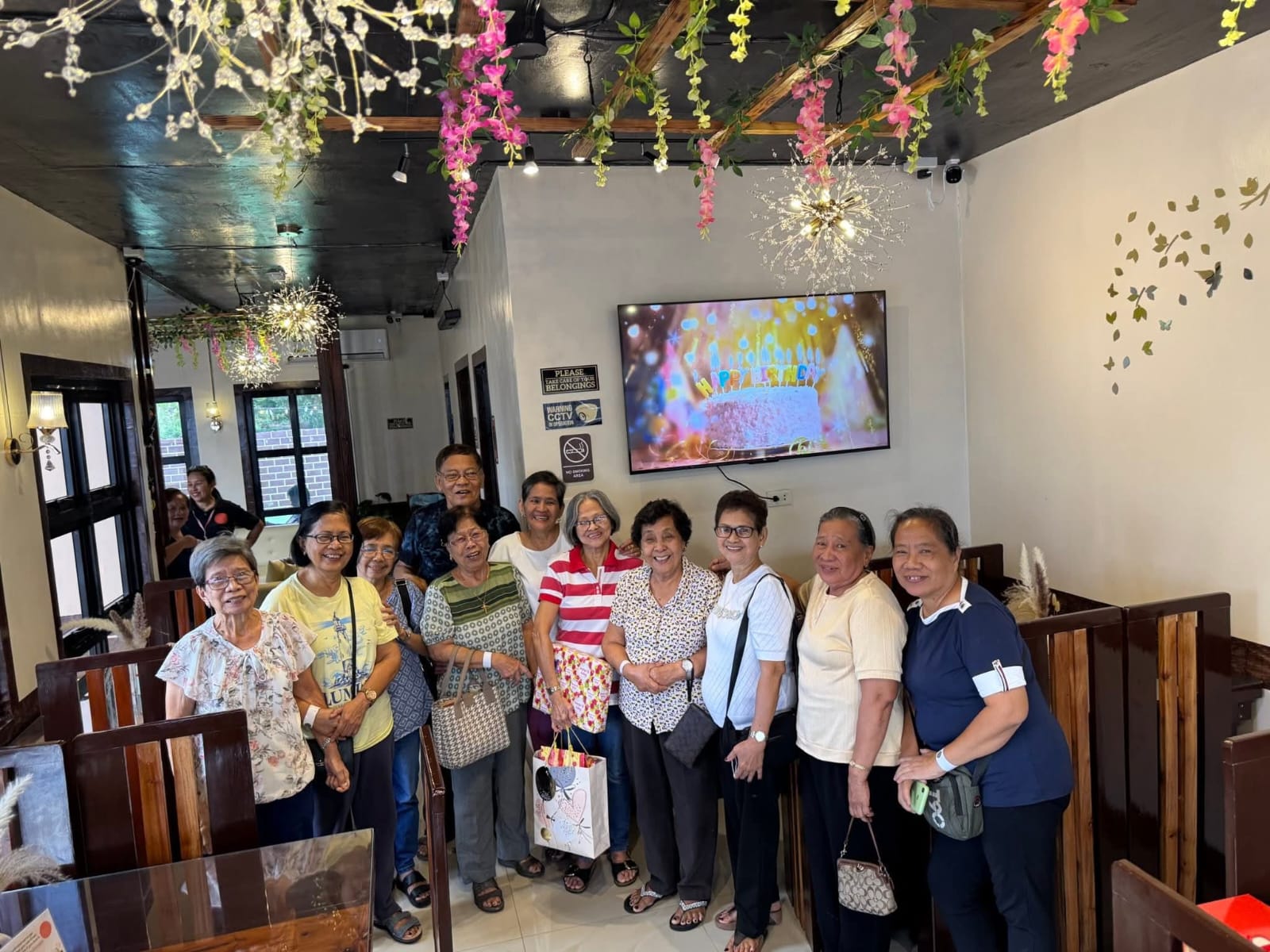 L A   C A S A   D A L I S A Y's image