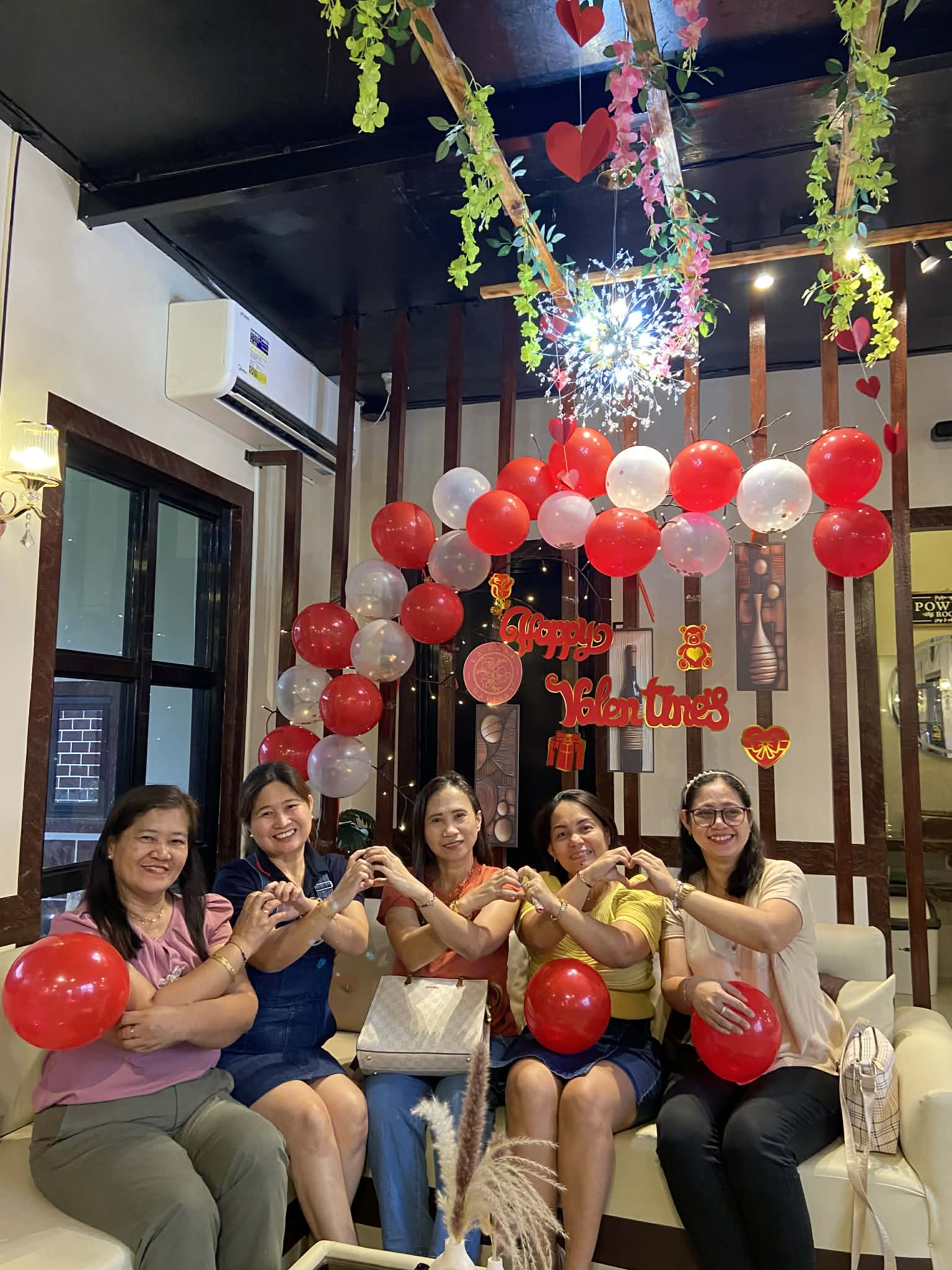 L A   C A S A   D A L I S A Y's image