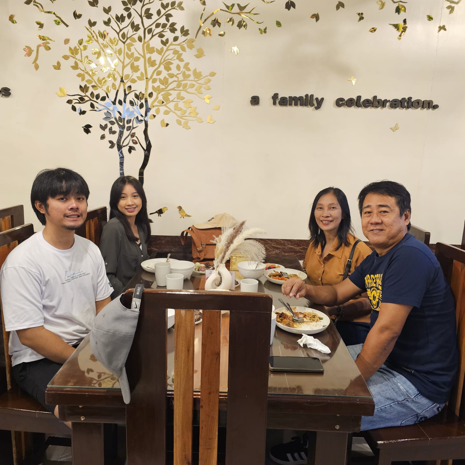 L A   C A S A   D A L I S A Y's image