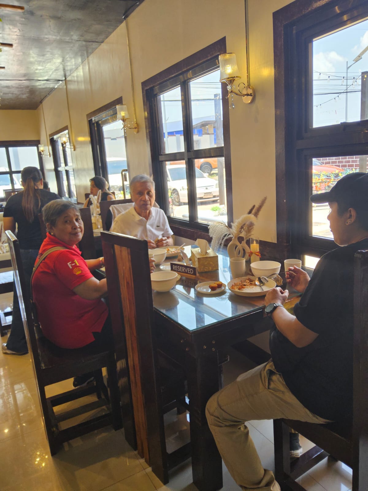 L A   C A S A   D A L I S A Y's image