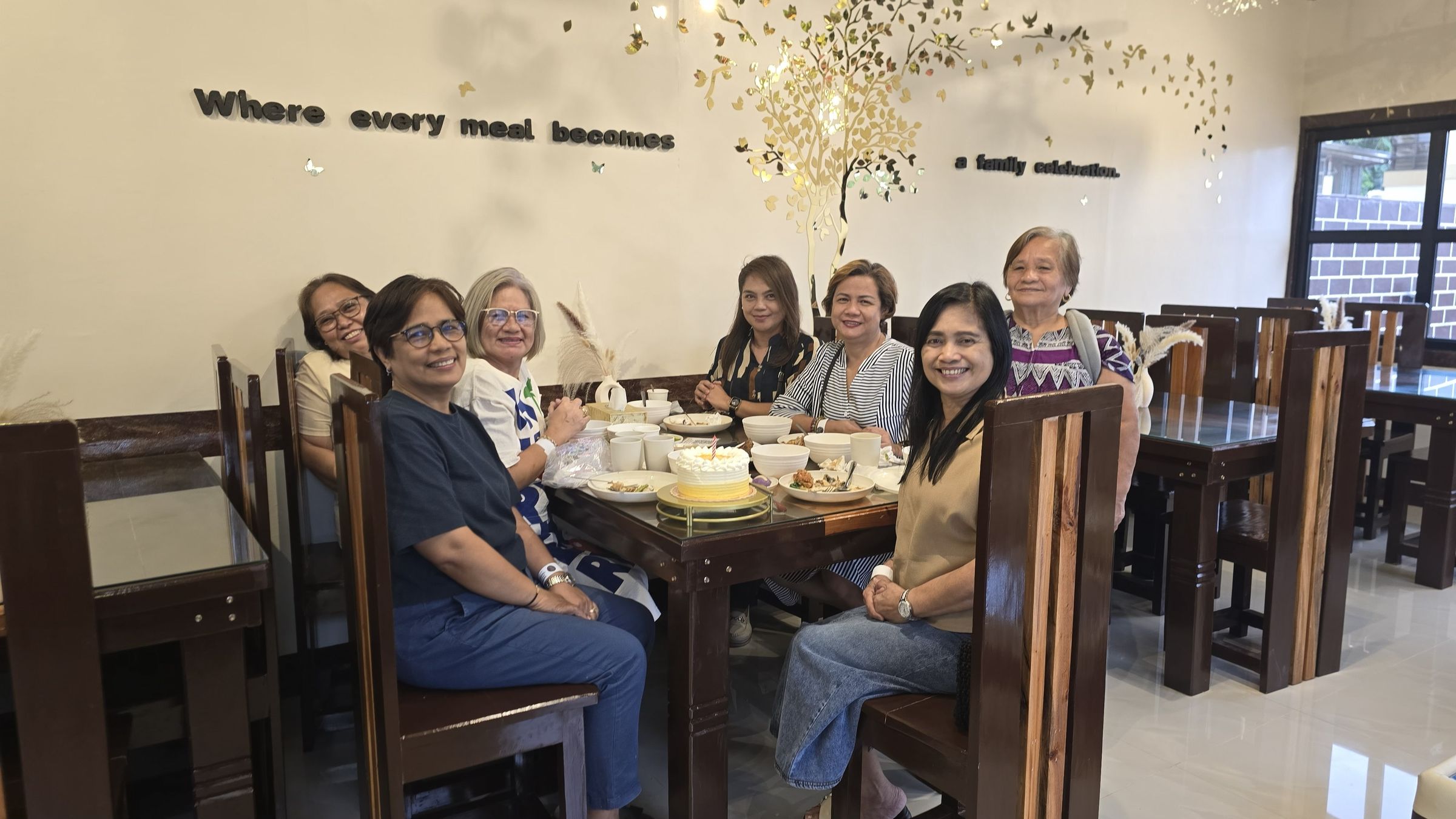 L A   C A S A   D A L I S A Y's image