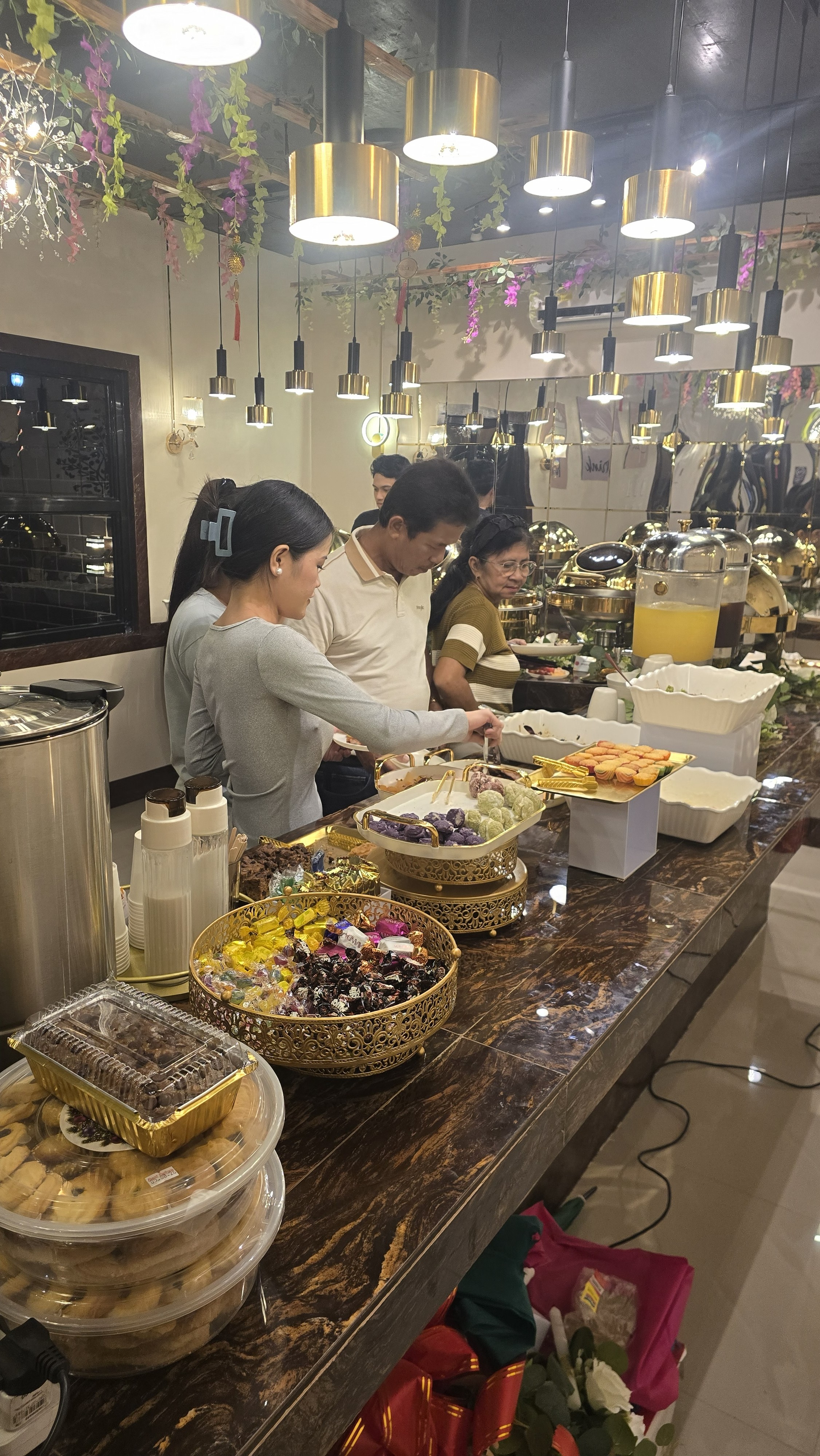 L A   C A S A   D A L I S A Y's image