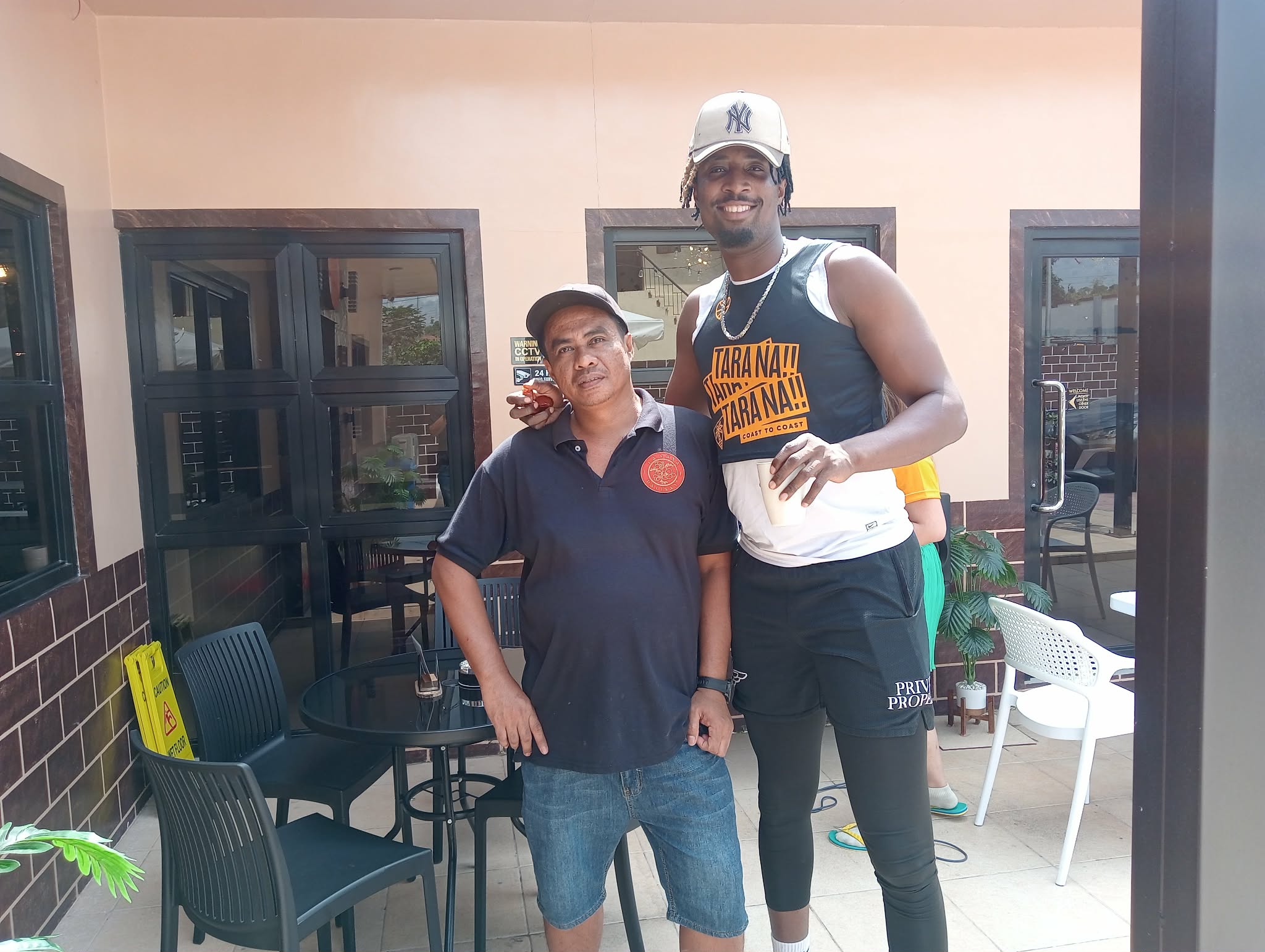 L A   C A S A   D A L I S A Y's image