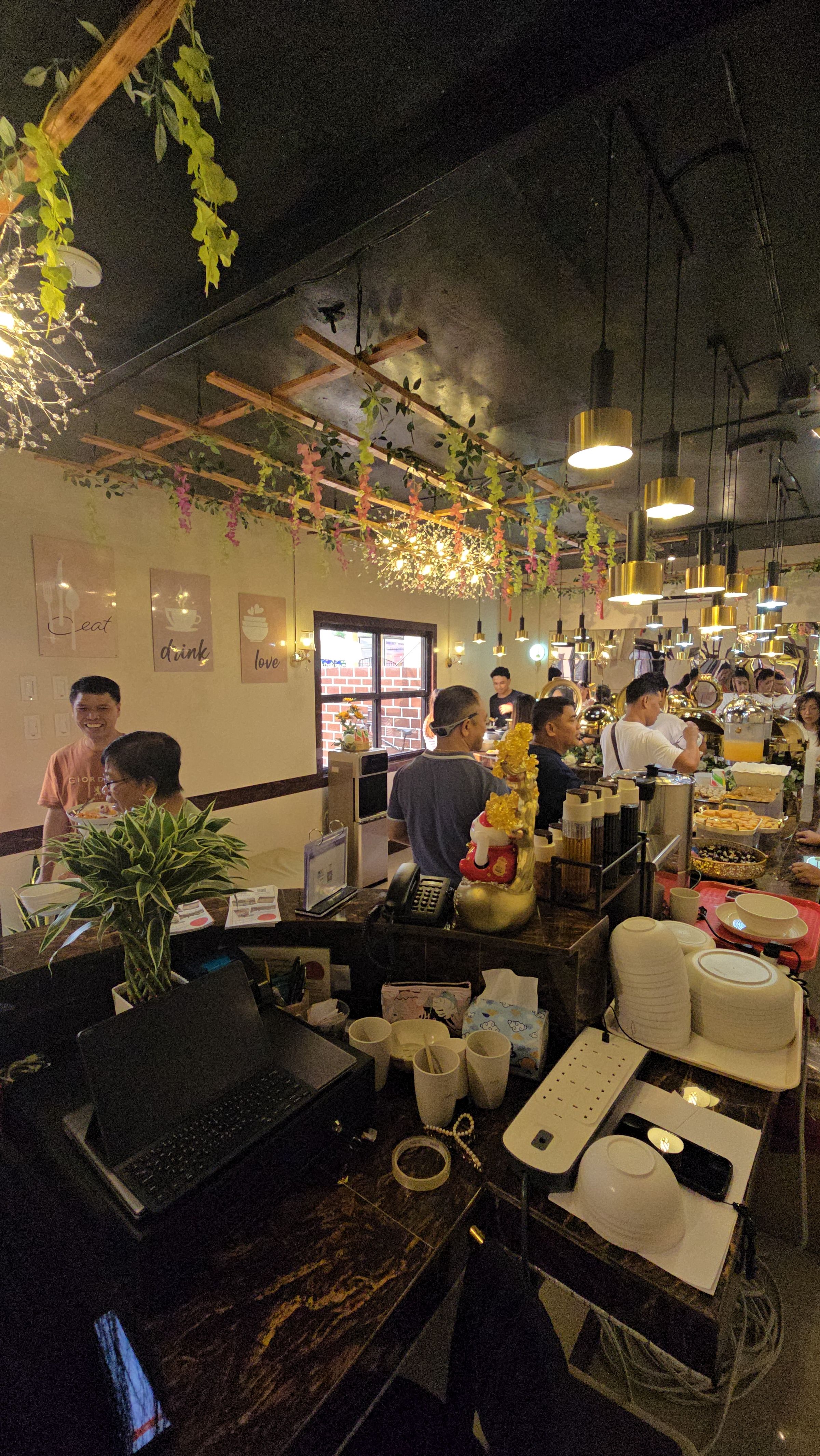 L A   C A S A   D A L I S A Y's image