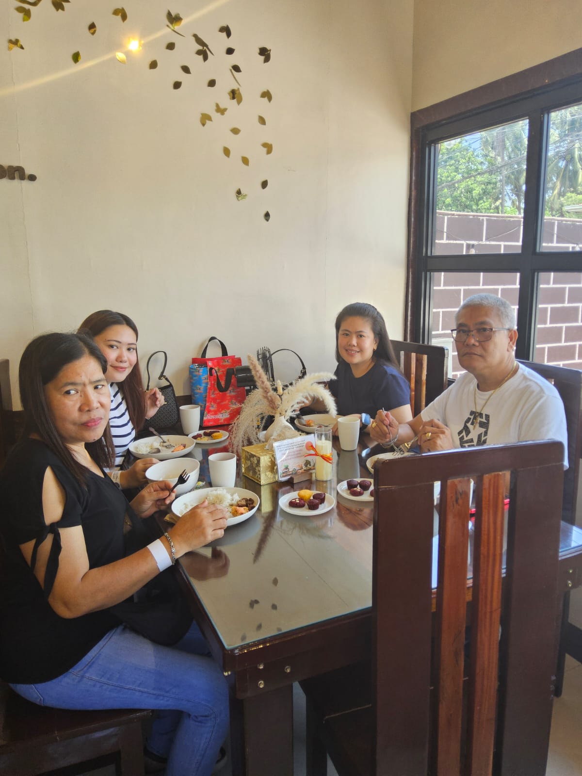 L A   C A S A   D A L I S A Y's image