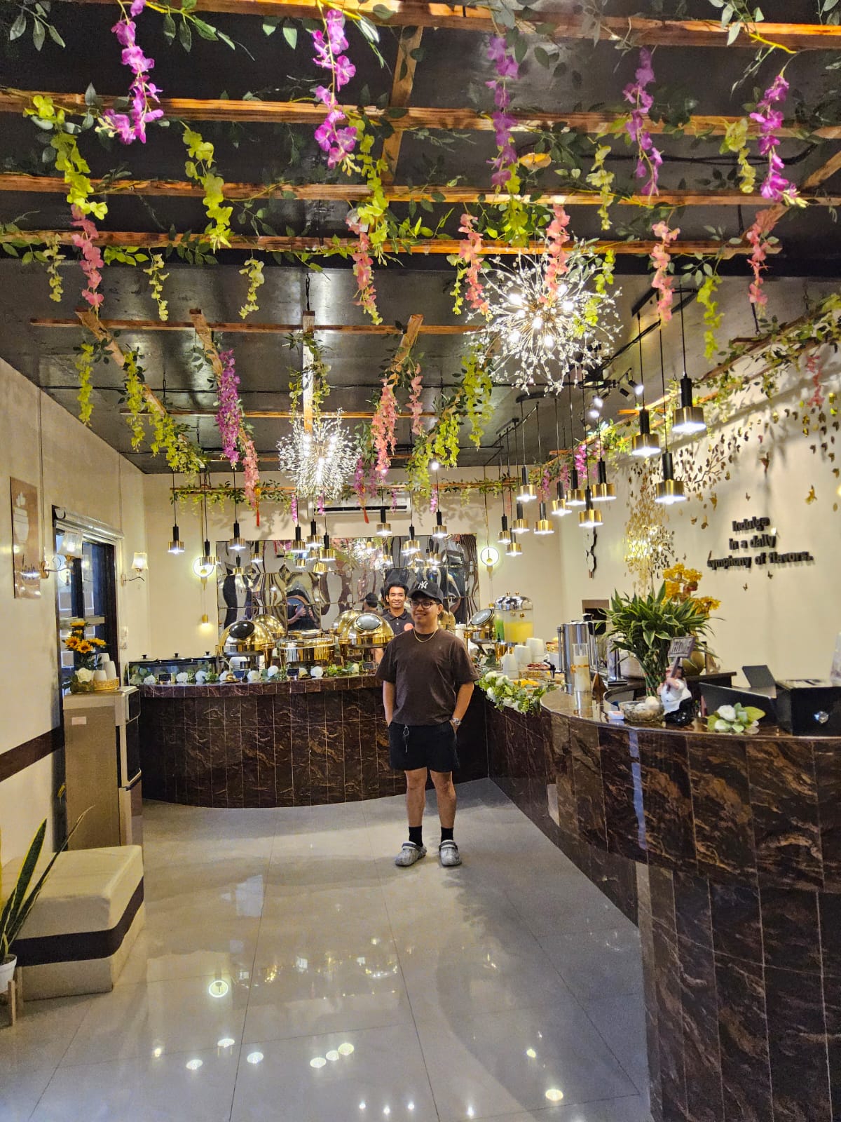 L A   C A S A   D A L I S A Y's image