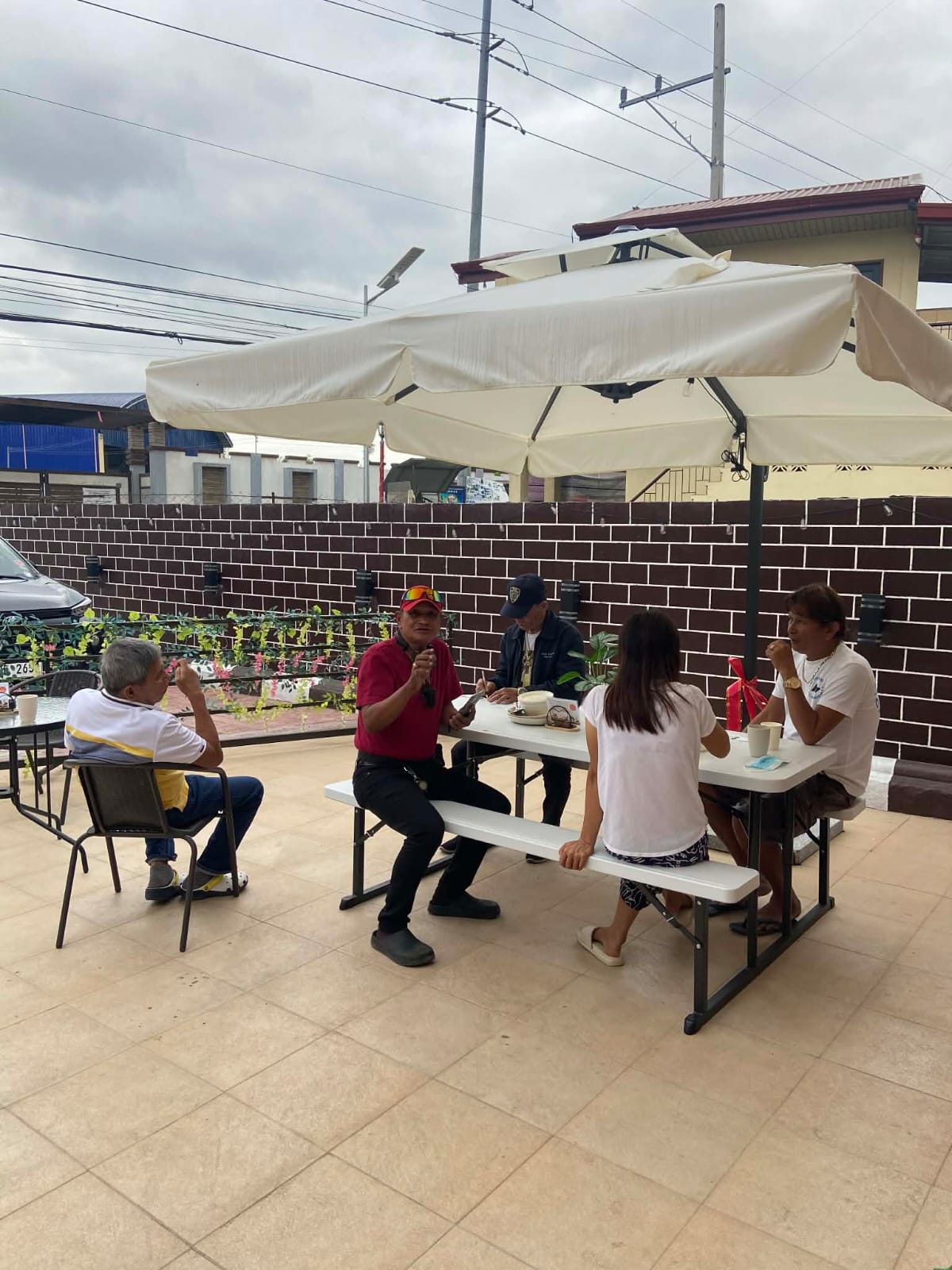 L A   C A S A   D A L I S A Y's image