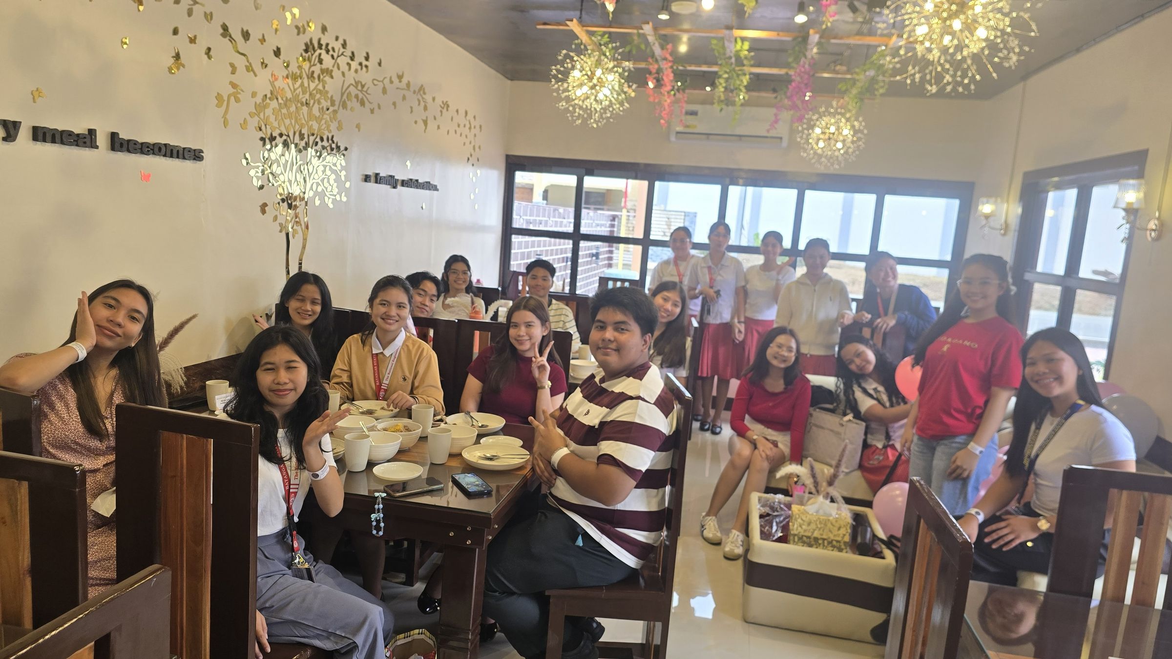 L A   C A S A   D A L I S A Y's image