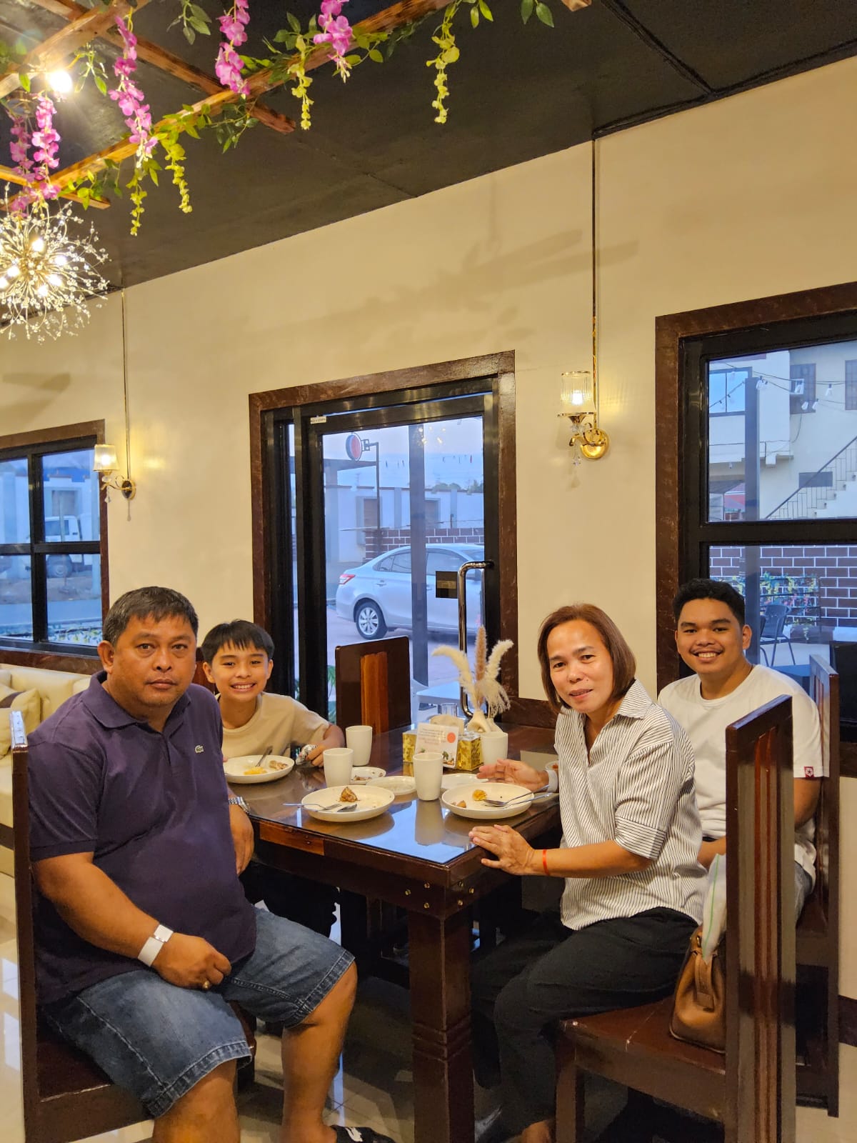 L A   C A S A   D A L I S A Y's image