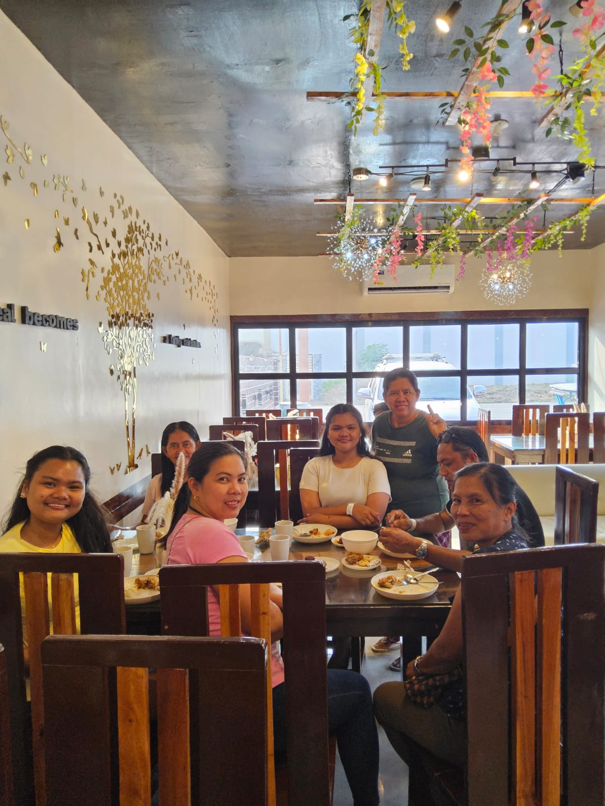 L A   C A S A   D A L I S A Y's image