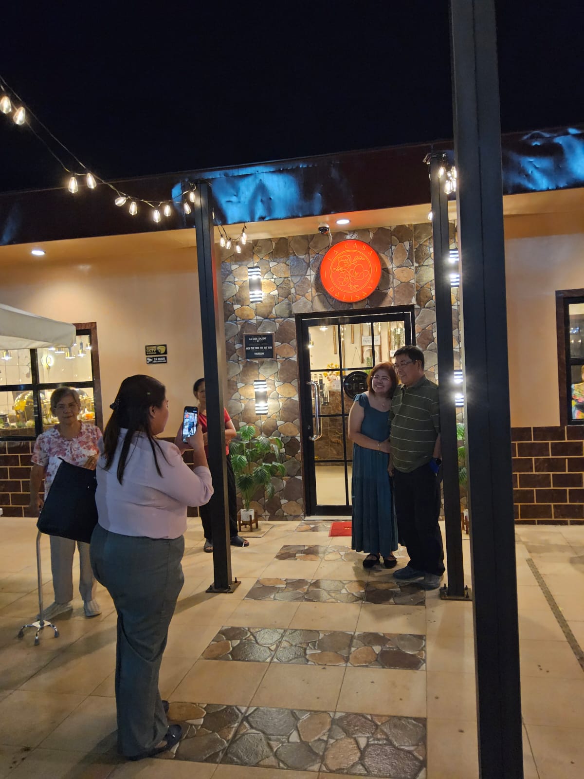 L A   C A S A   D A L I S A Y's image