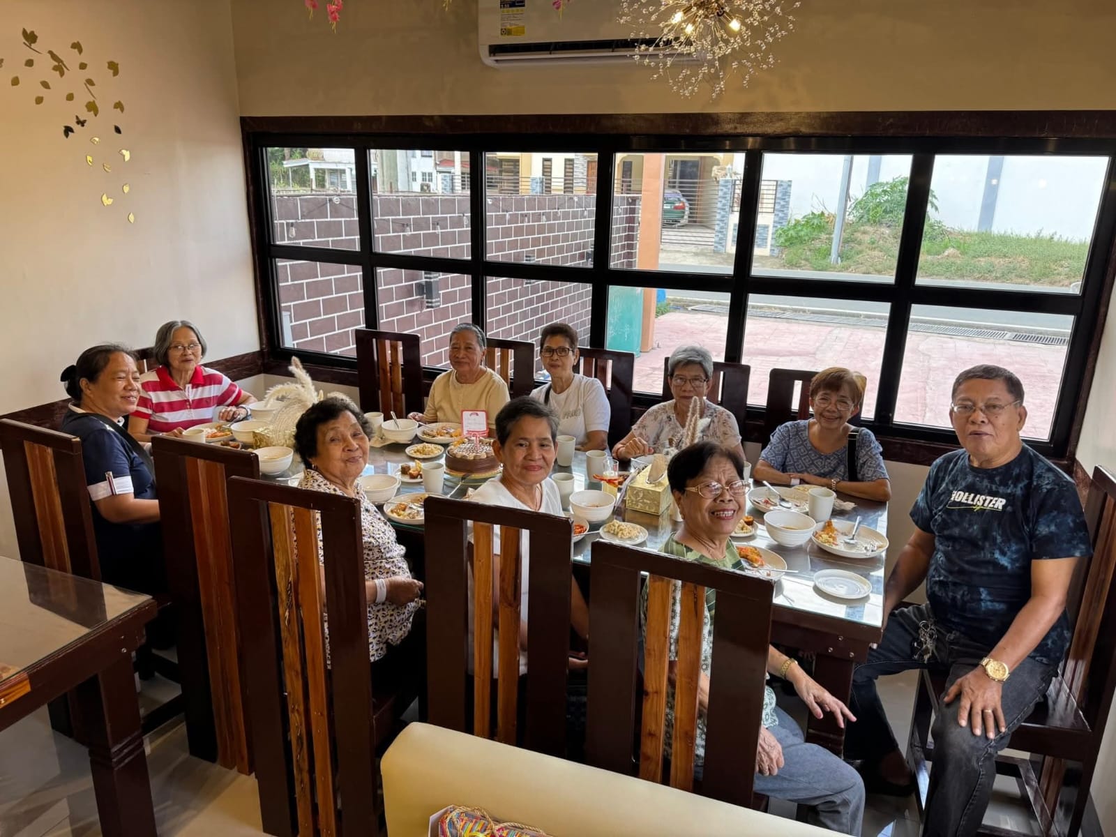 L A   C A S A   D A L I S A Y's image