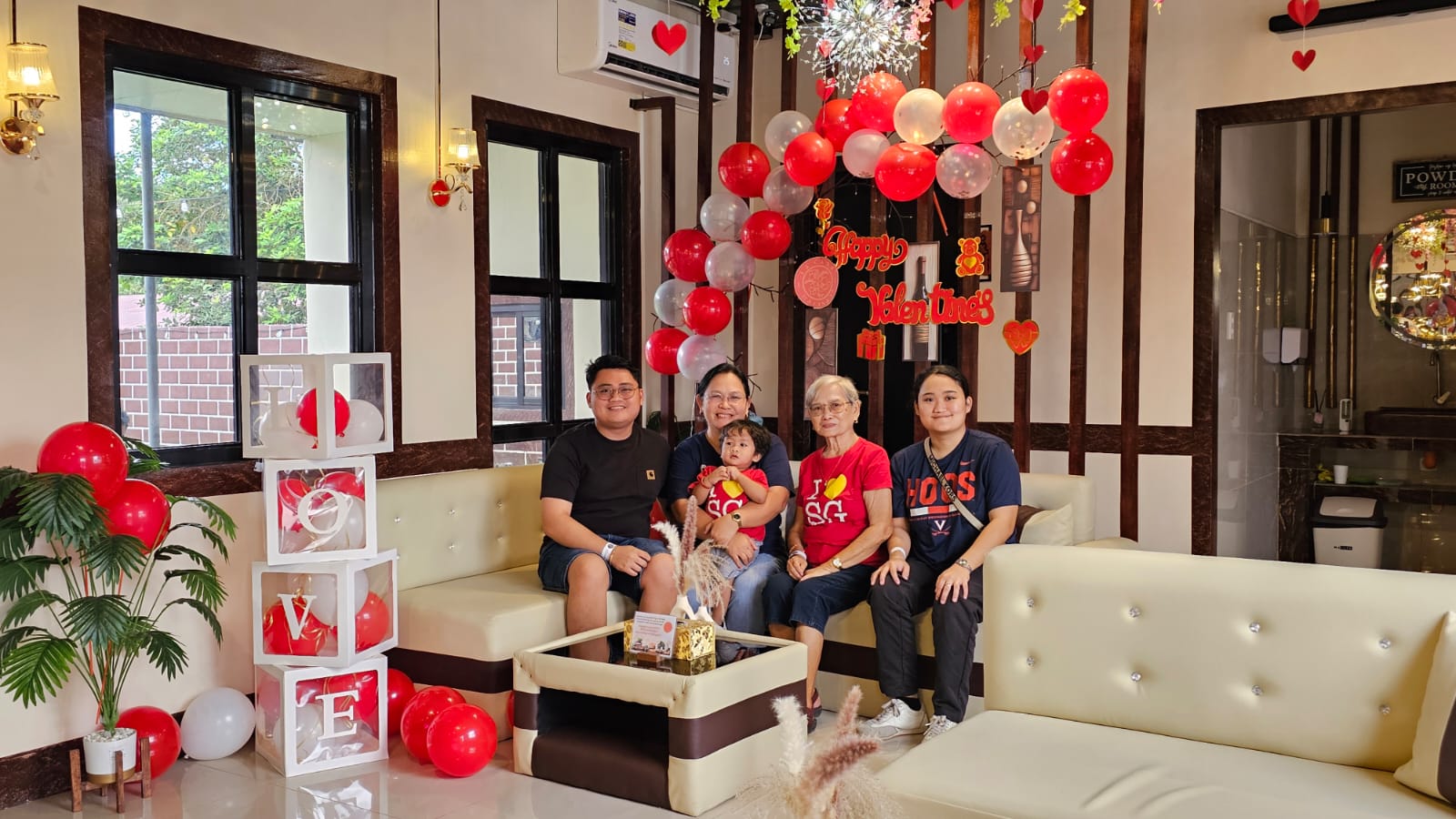 L A   C A S A   D A L I S A Y's image