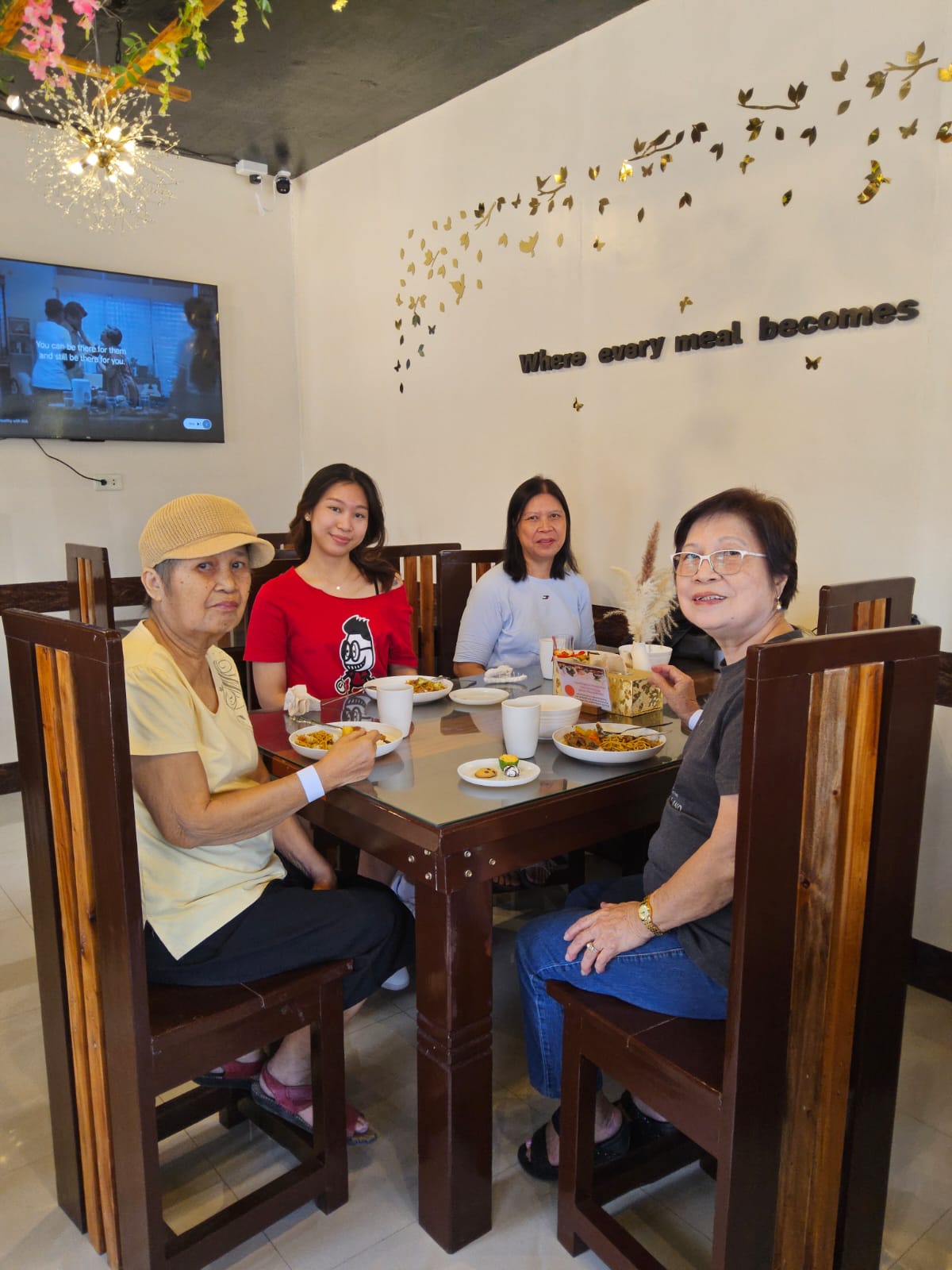 L A   C A S A   D A L I S A Y's image