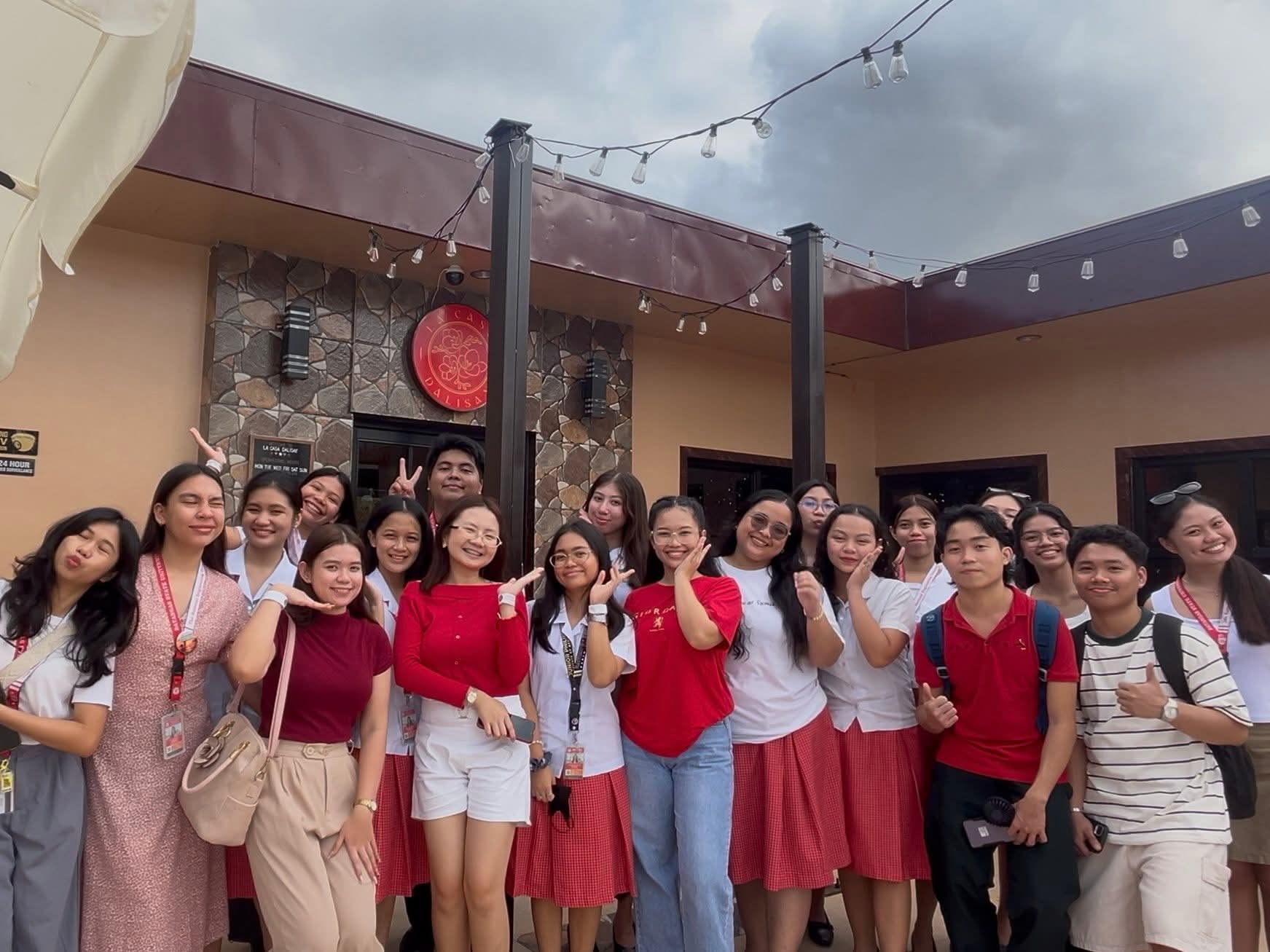 L A   C A S A   D A L I S A Y's image