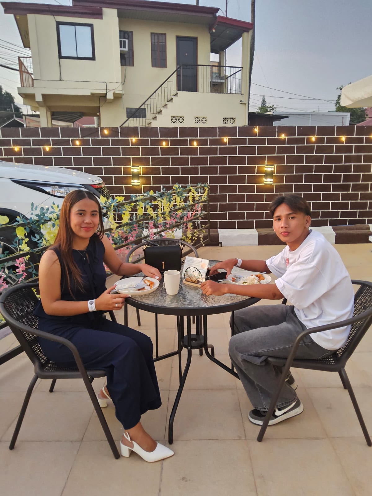 L A   C A S A   D A L I S A Y's image