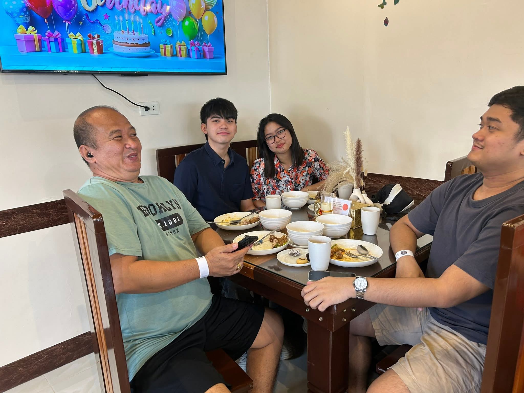 L A   C A S A   D A L I S A Y's image