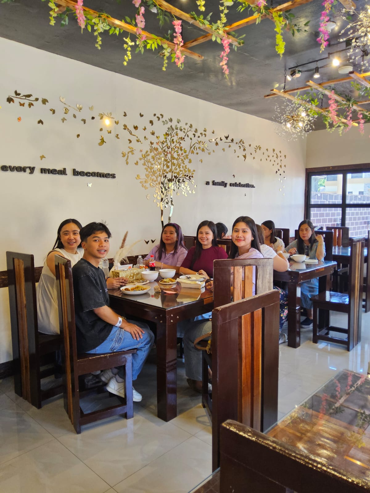 L A   C A S A   D A L I S A Y's image