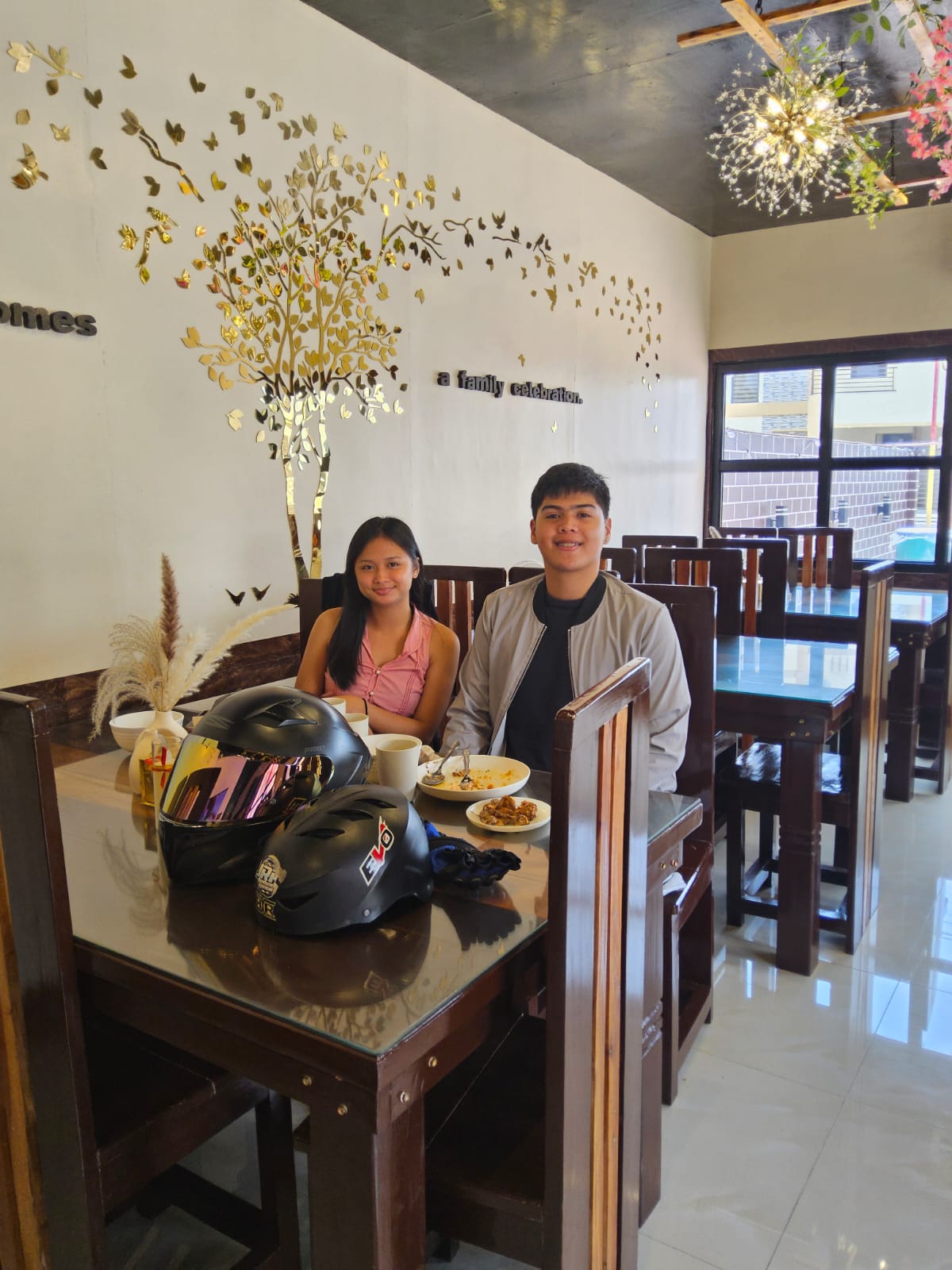 L A   C A S A   D A L I S A Y's image