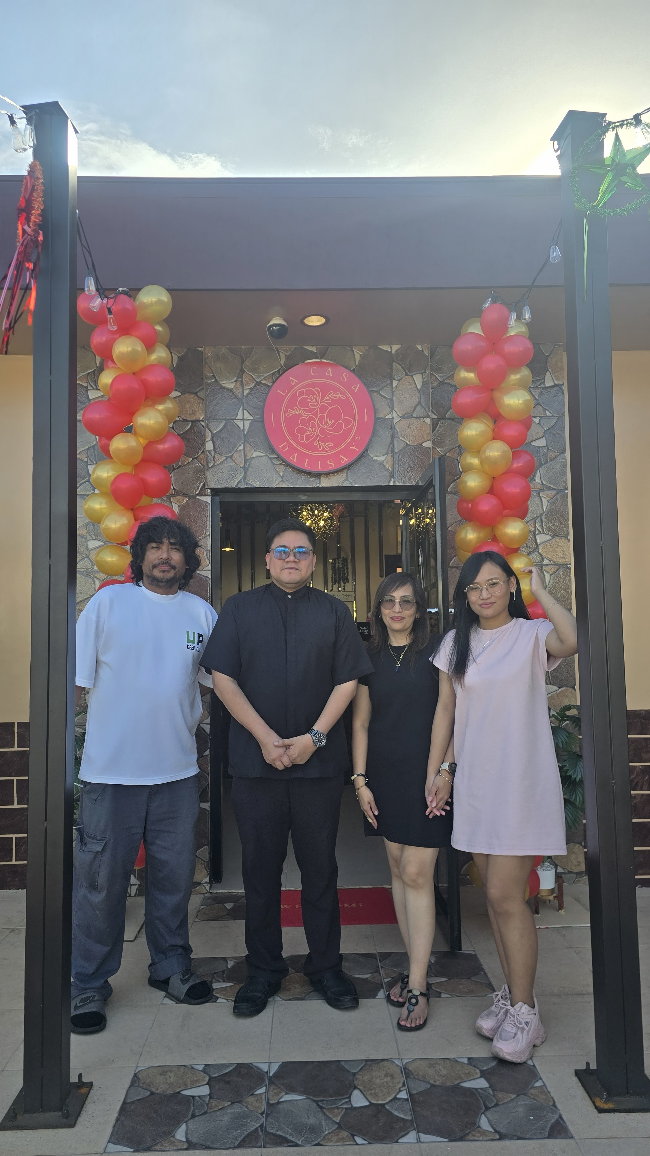 L A   C A S A   D A L I S A Y's image