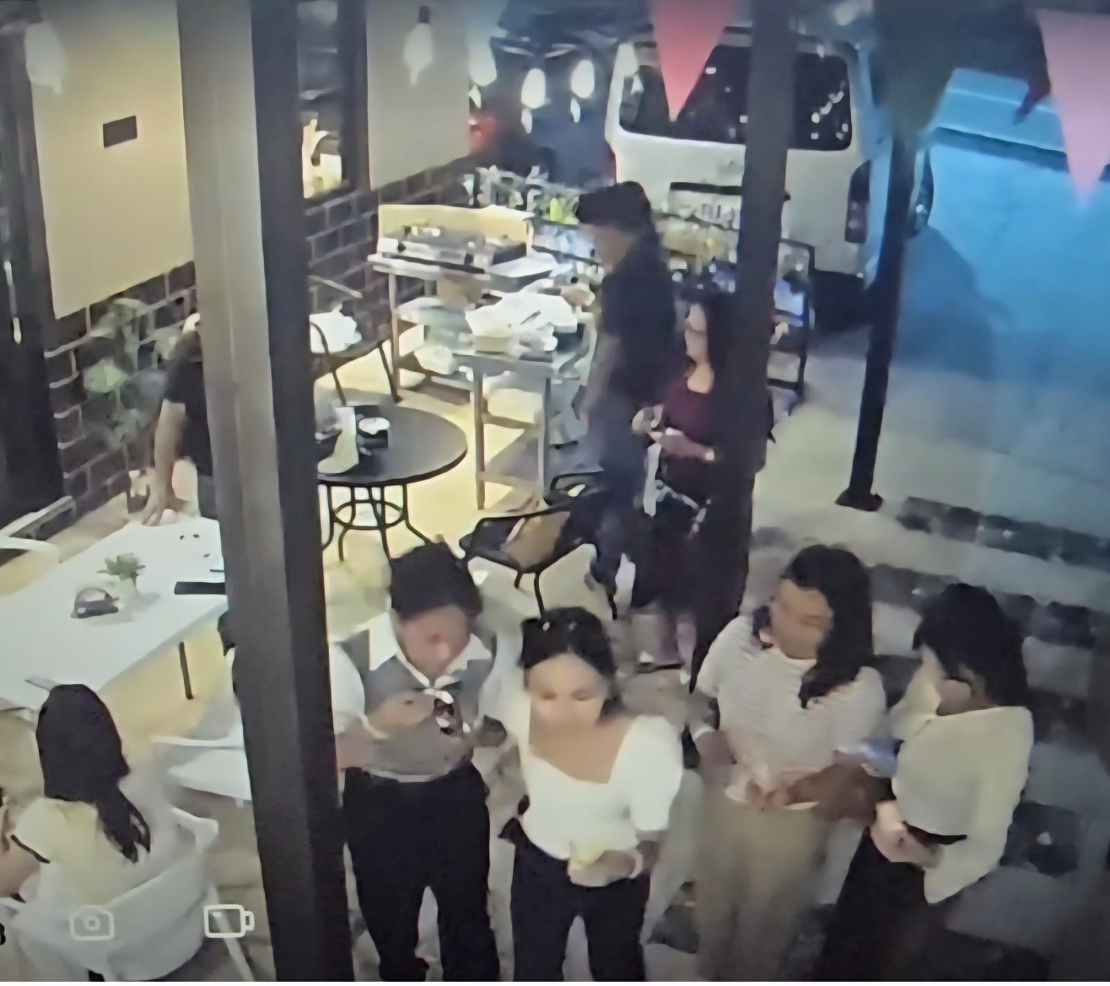 L A   C A S A   D A L I S A Y's image