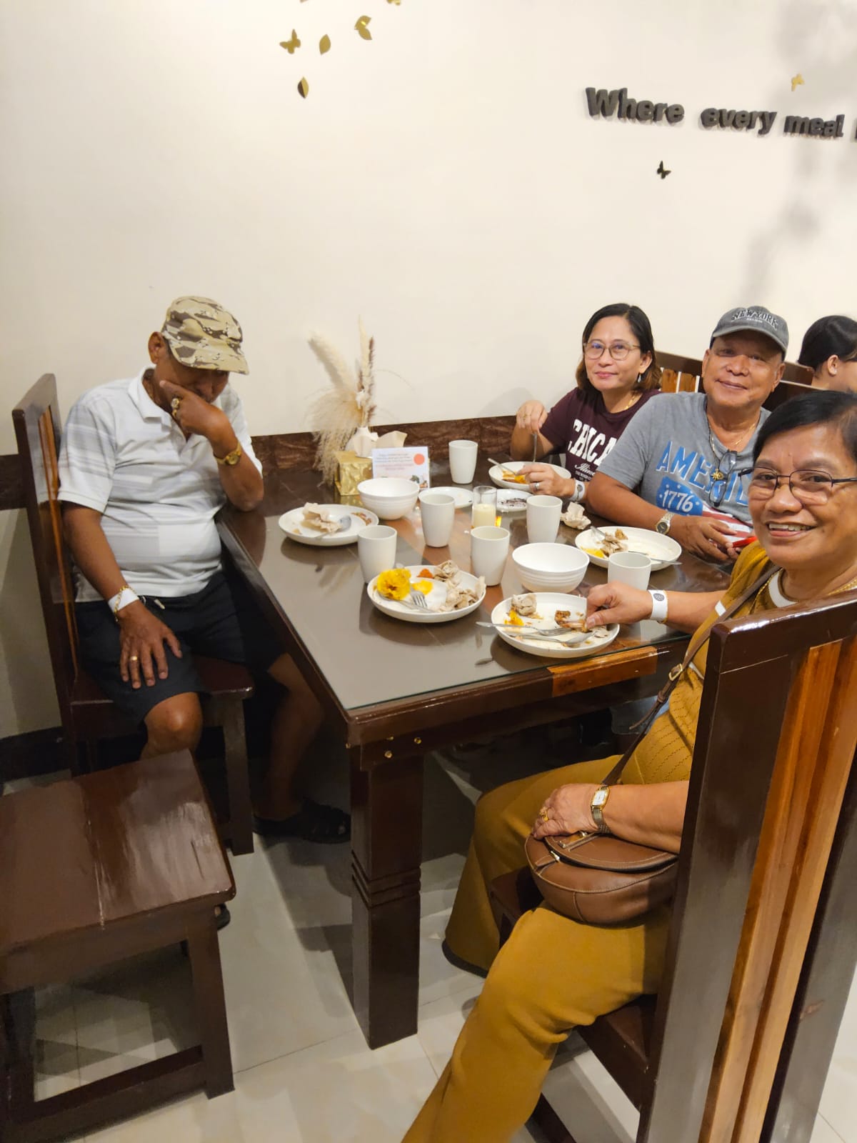 L A   C A S A   D A L I S A Y's image