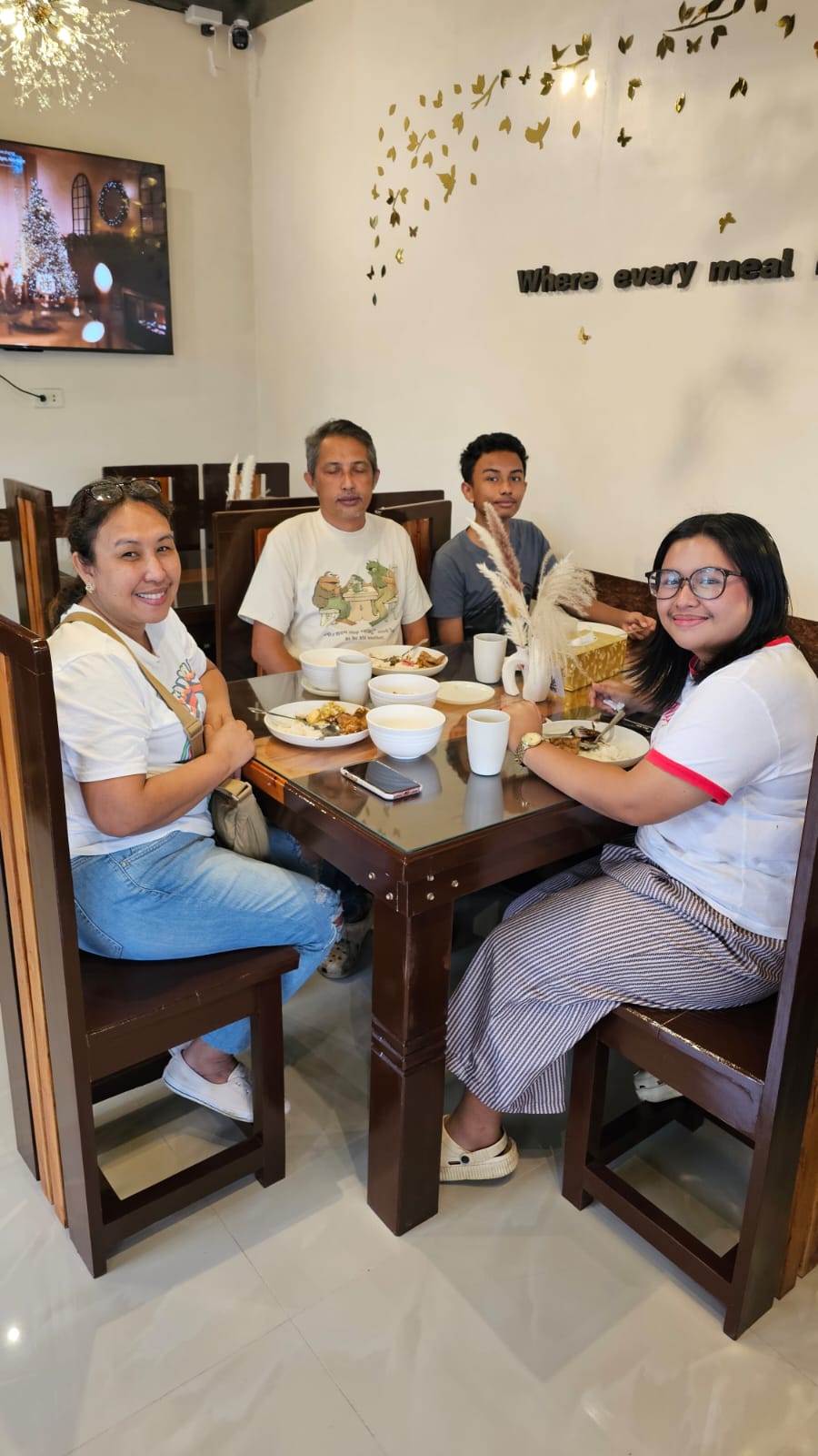 L A   C A S A   D A L I S A Y's image