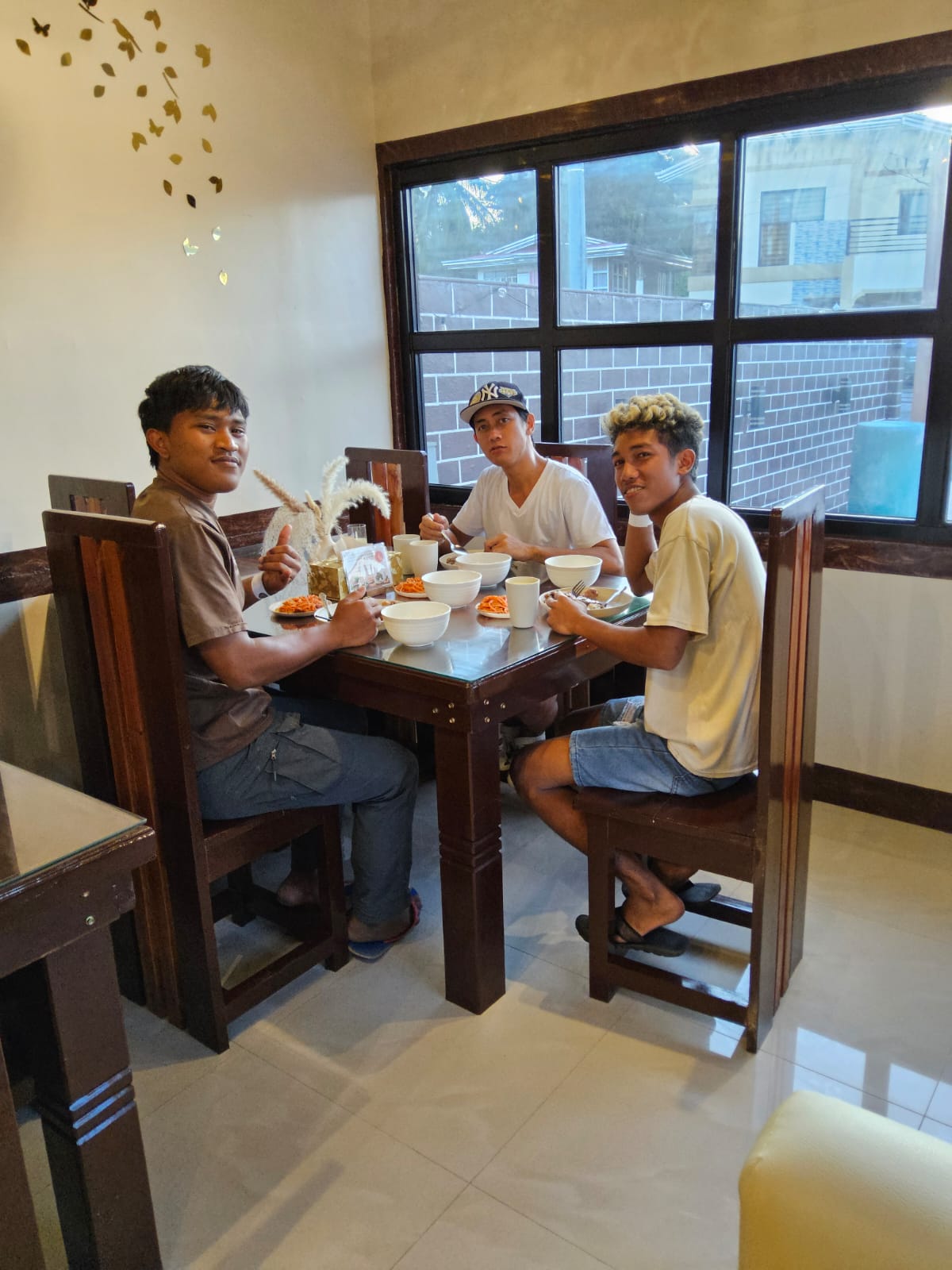 L A   C A S A   D A L I S A Y's image