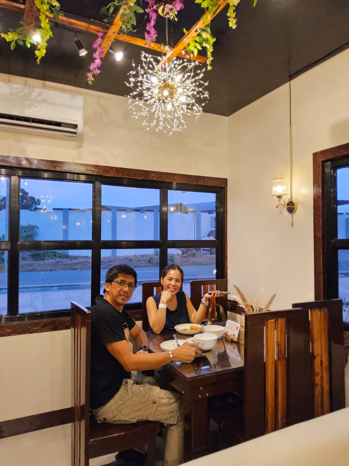 L A   C A S A   D A L I S A Y's image