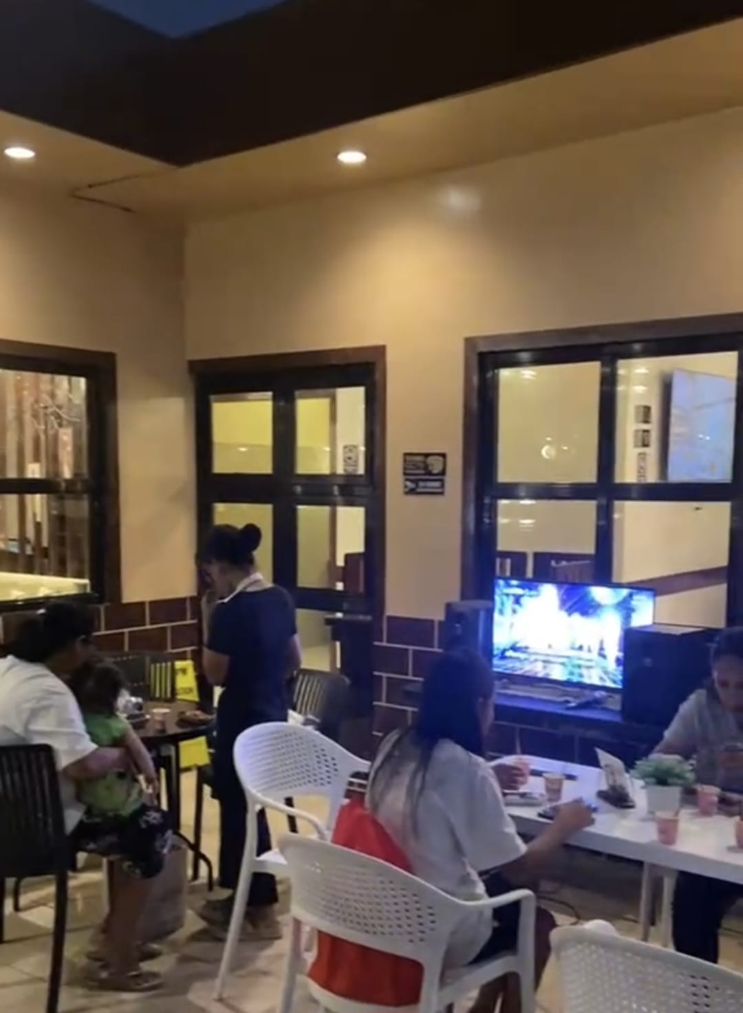 L A   C A S A   D A L I S A Y's image