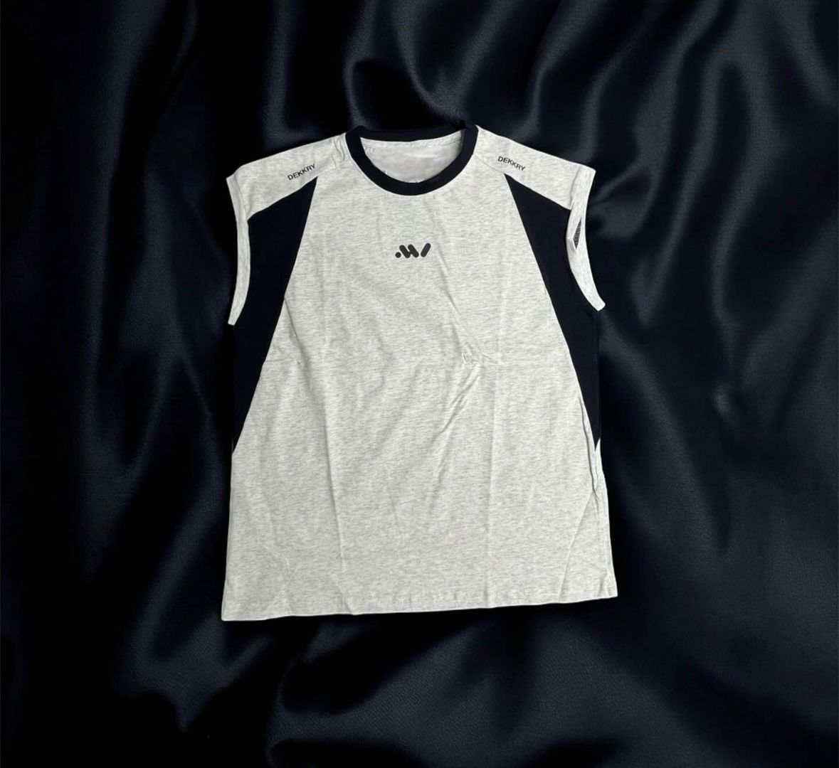 TALLAS DISPONIBLES: M-L