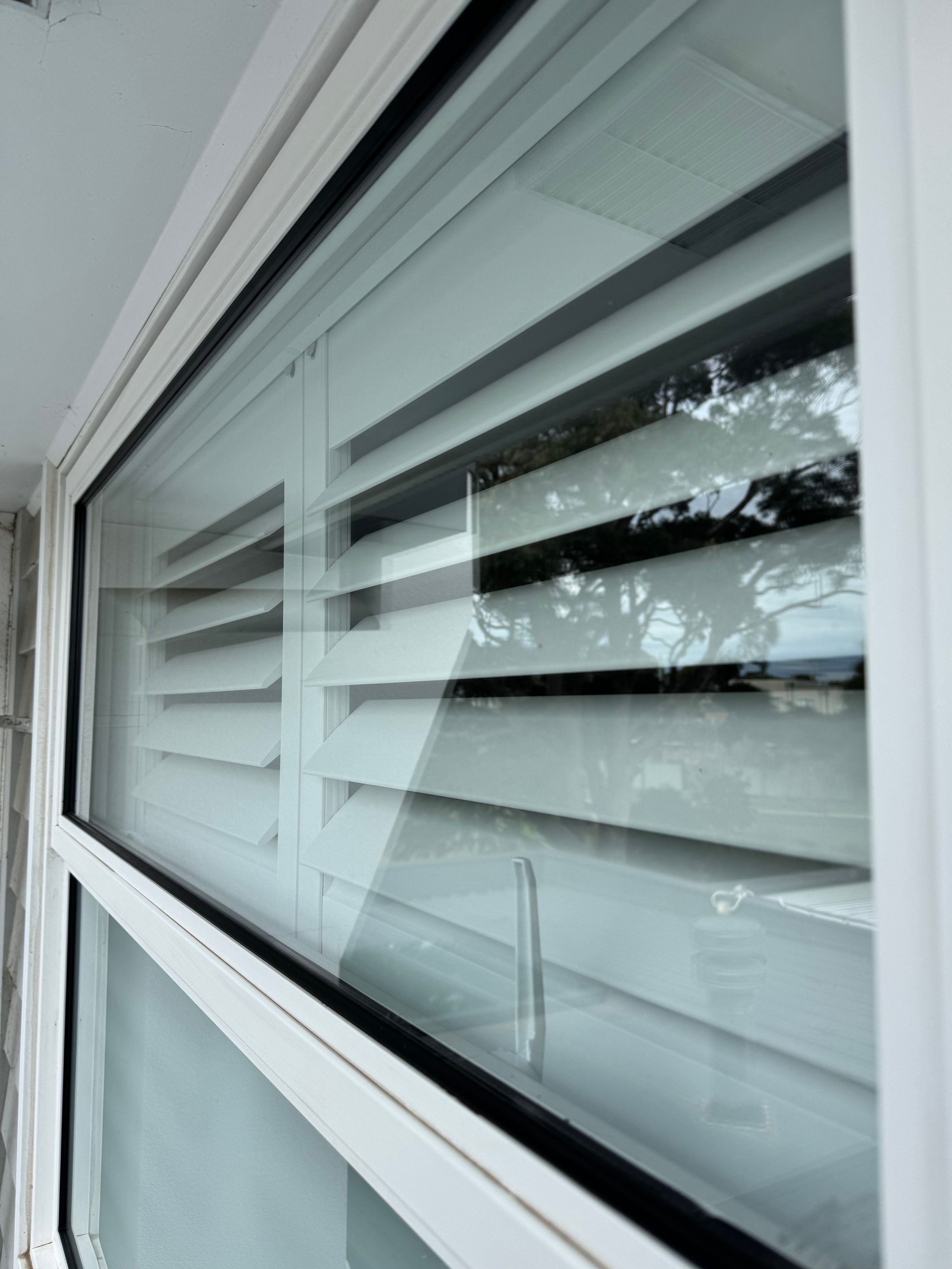 supreme clean Windows's image