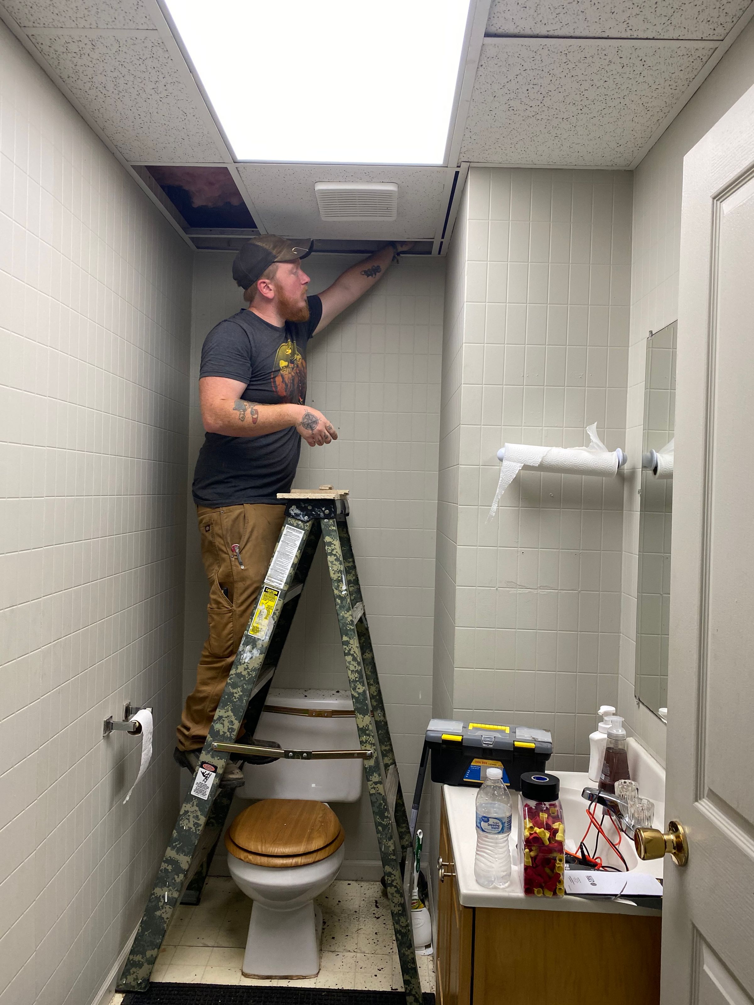 Bathroom Remodeling & Outdoor Builds's image