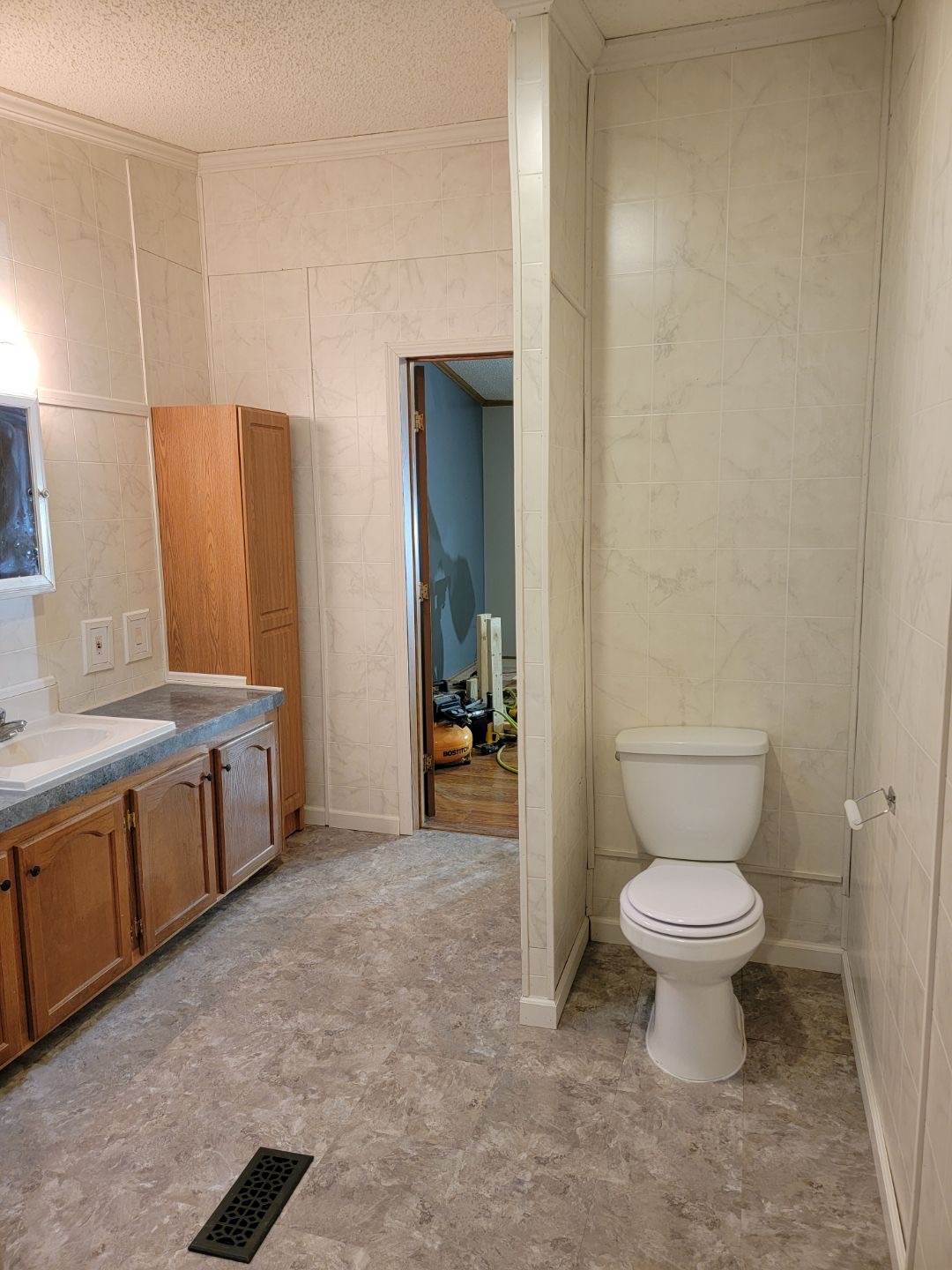 Bathroom Remodeling & Outdoor Builds's image