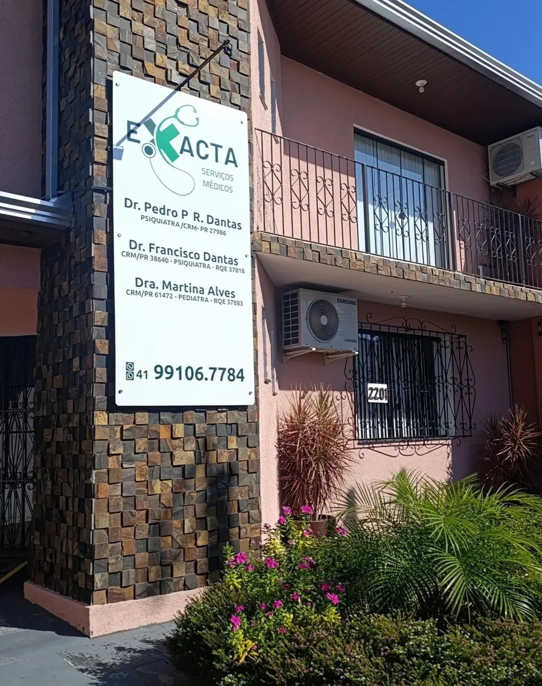 Dra Martina Righi Alves 's image