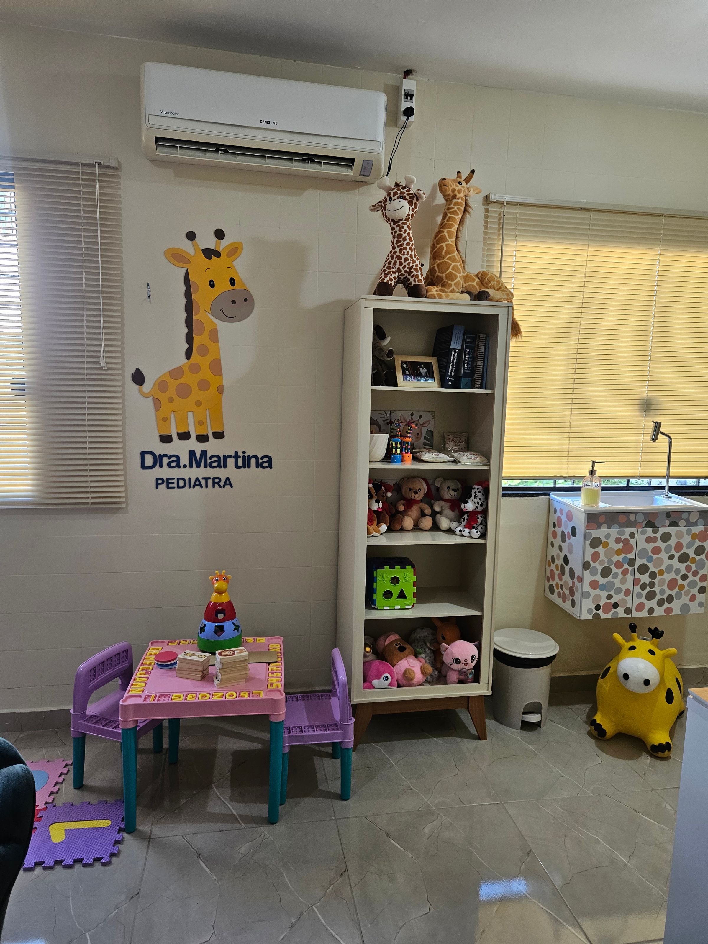 Dra Martina Righi Alves 's image