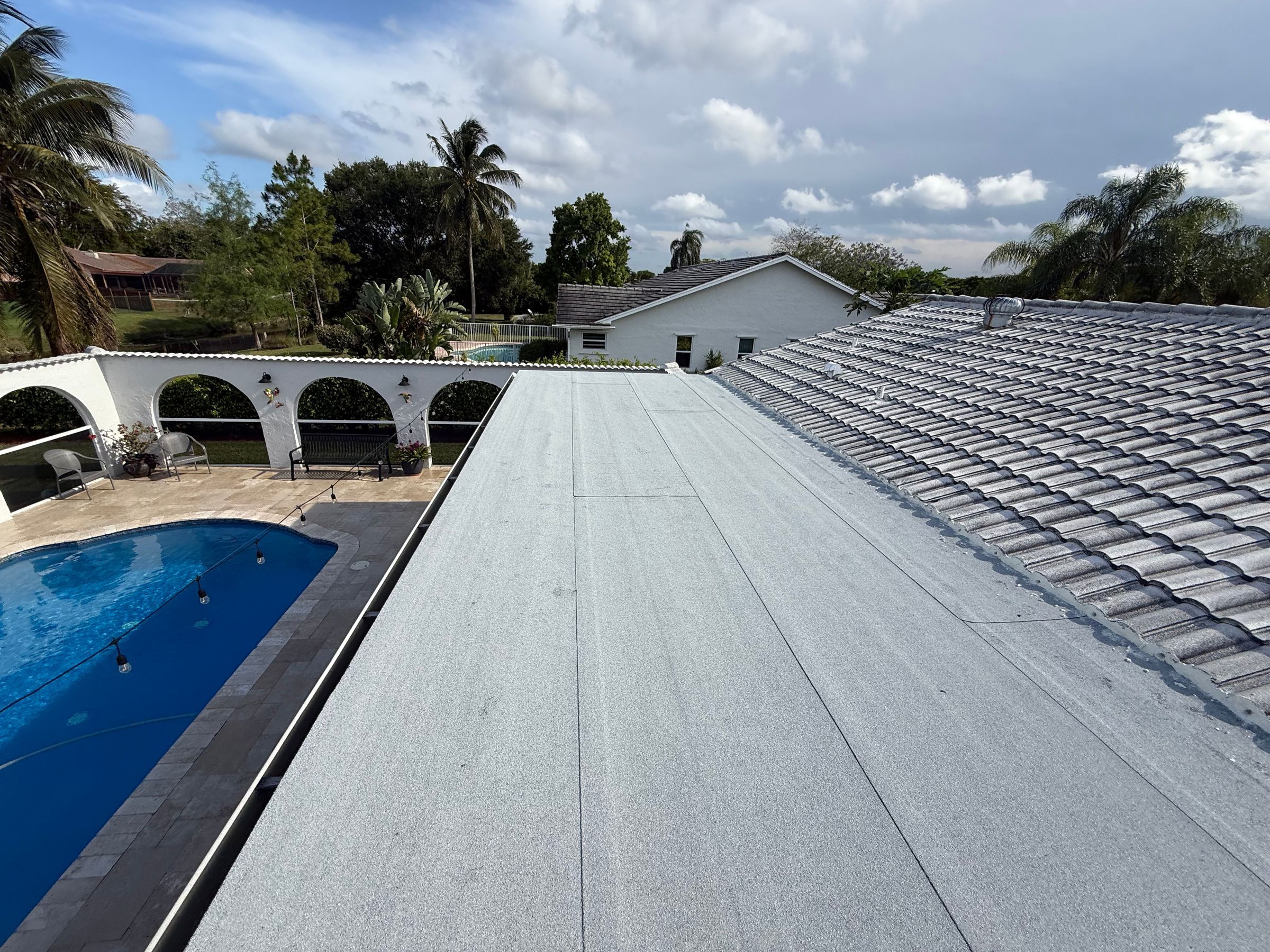 Unique Roofing 's image