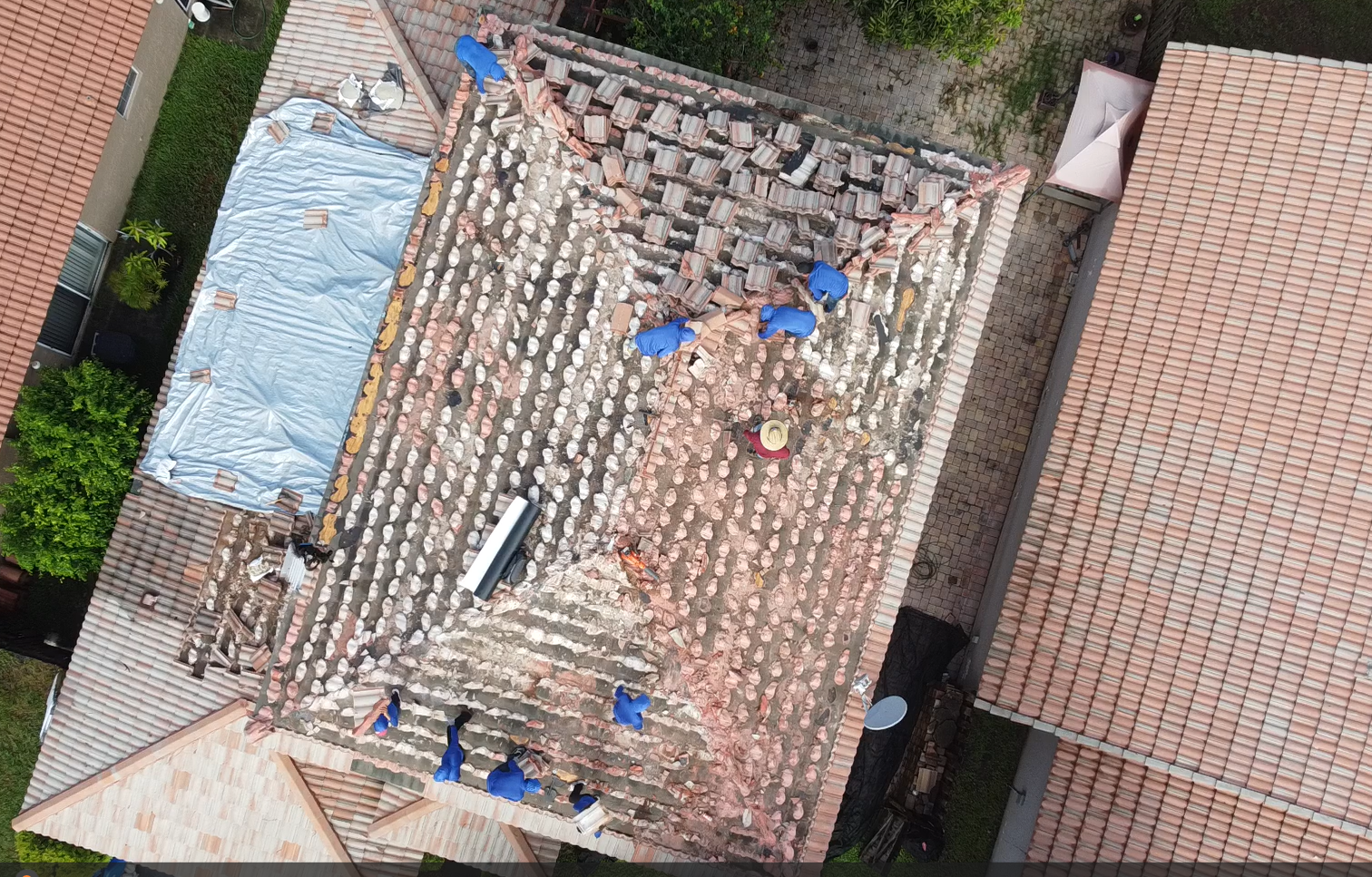 Unique Roofing 's image